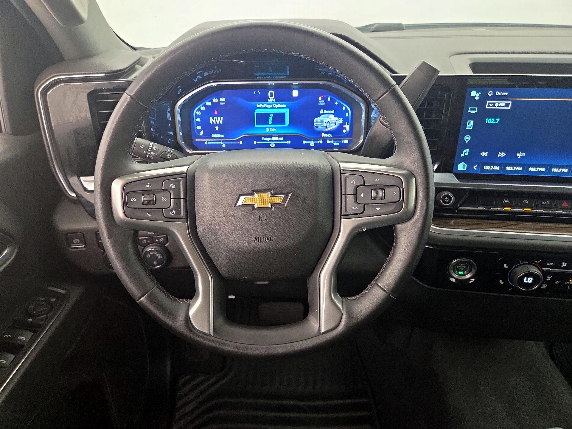 Thumbnail: 2023 Chevrolet Silverado 1500 - 10
