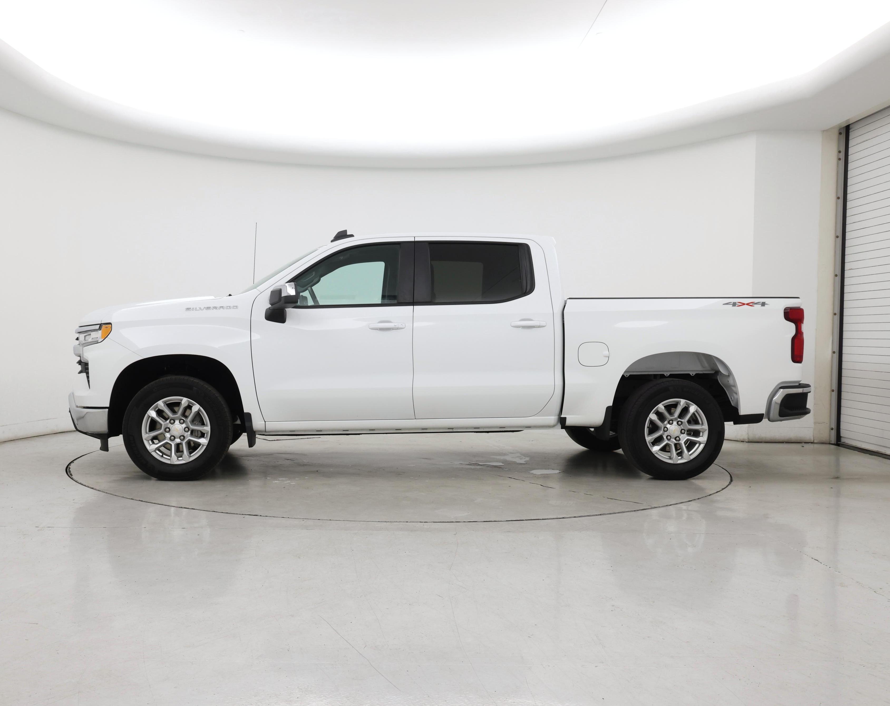 Thumbnail: 2023 Chevrolet Silverado 1500 - 3