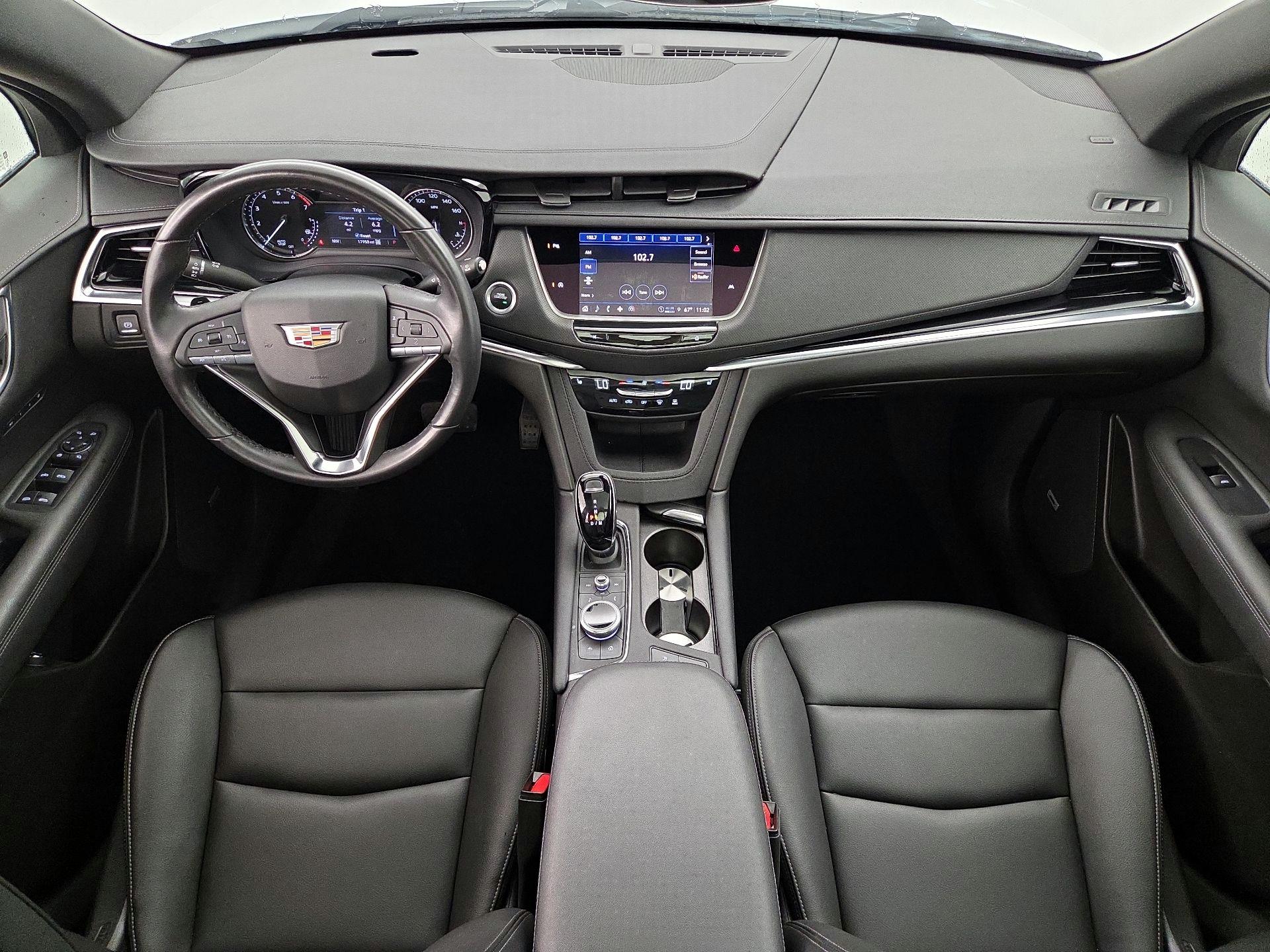 Thumbnail: 2024 Cadillac XT6 - 9