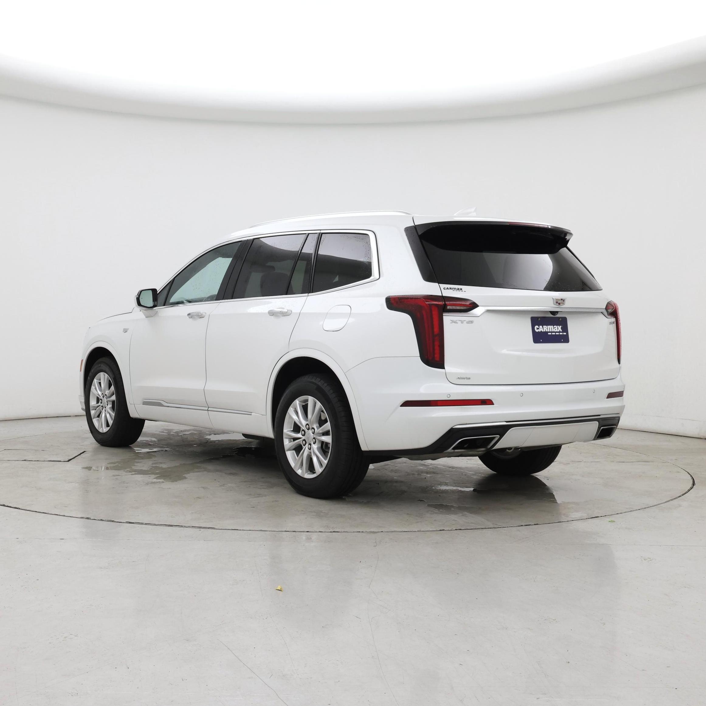 Thumbnail: 2024 Cadillac XT6 - 2