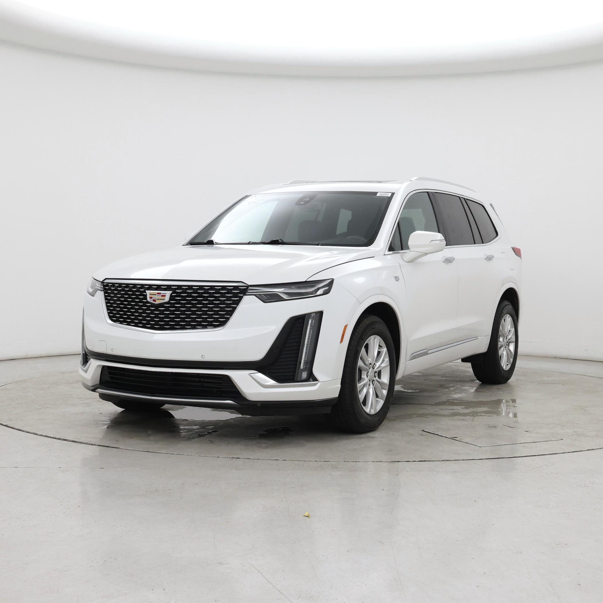 Thumbnail: 2024 Cadillac XT6 - 4