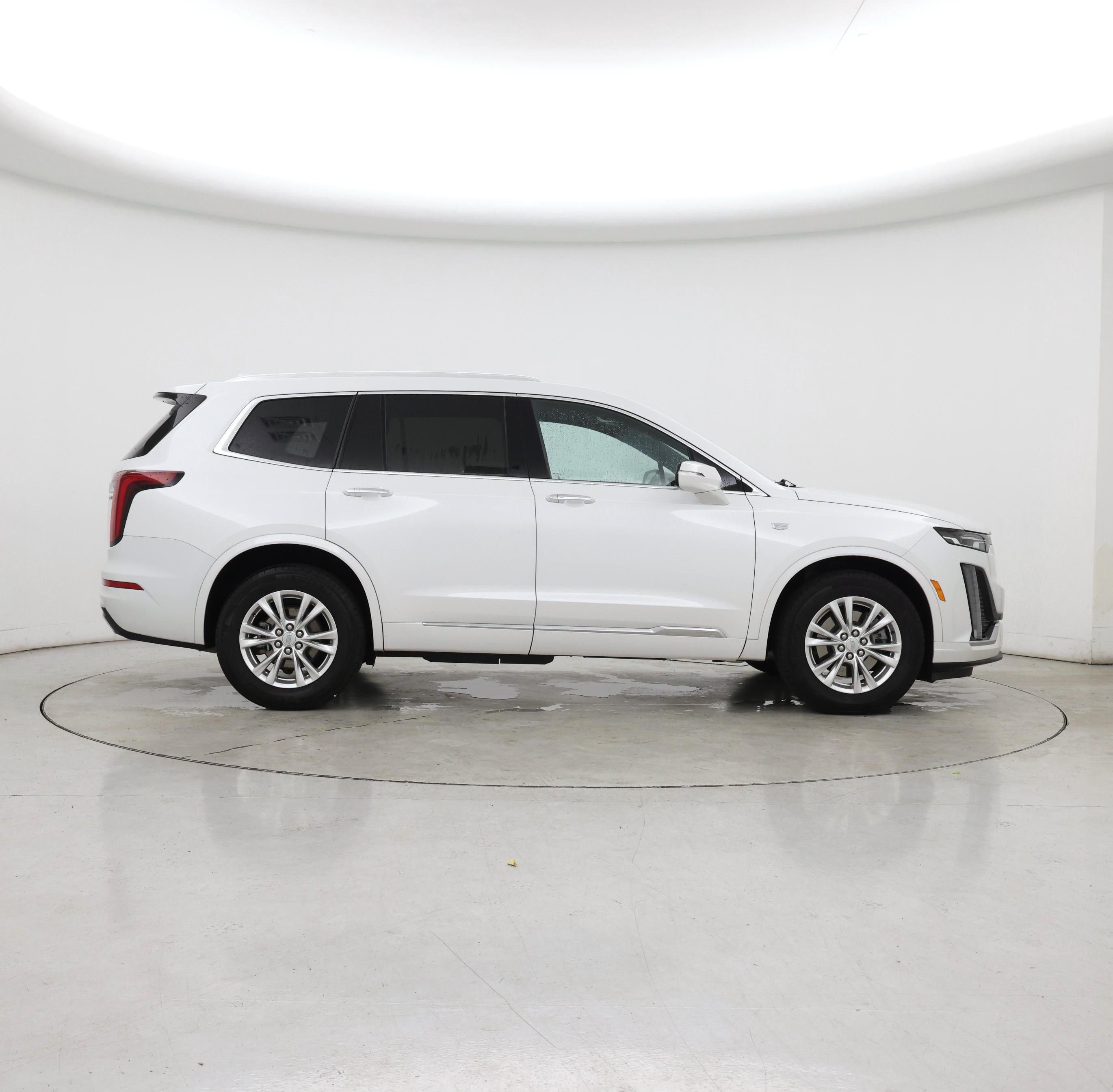 Thumbnail: 2024 Cadillac XT6 - 7