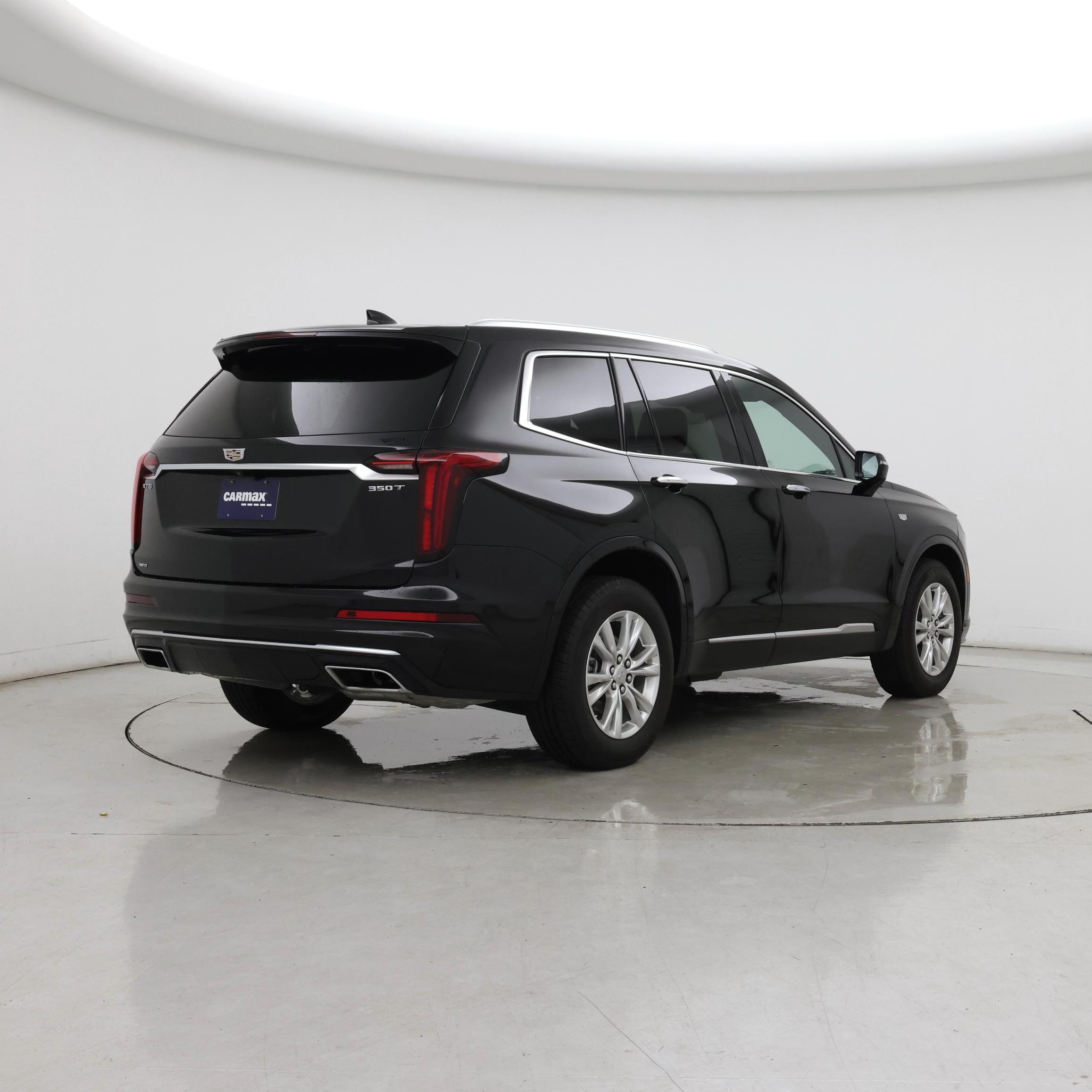 Thumbnail: 2024 Cadillac XT6 - 8