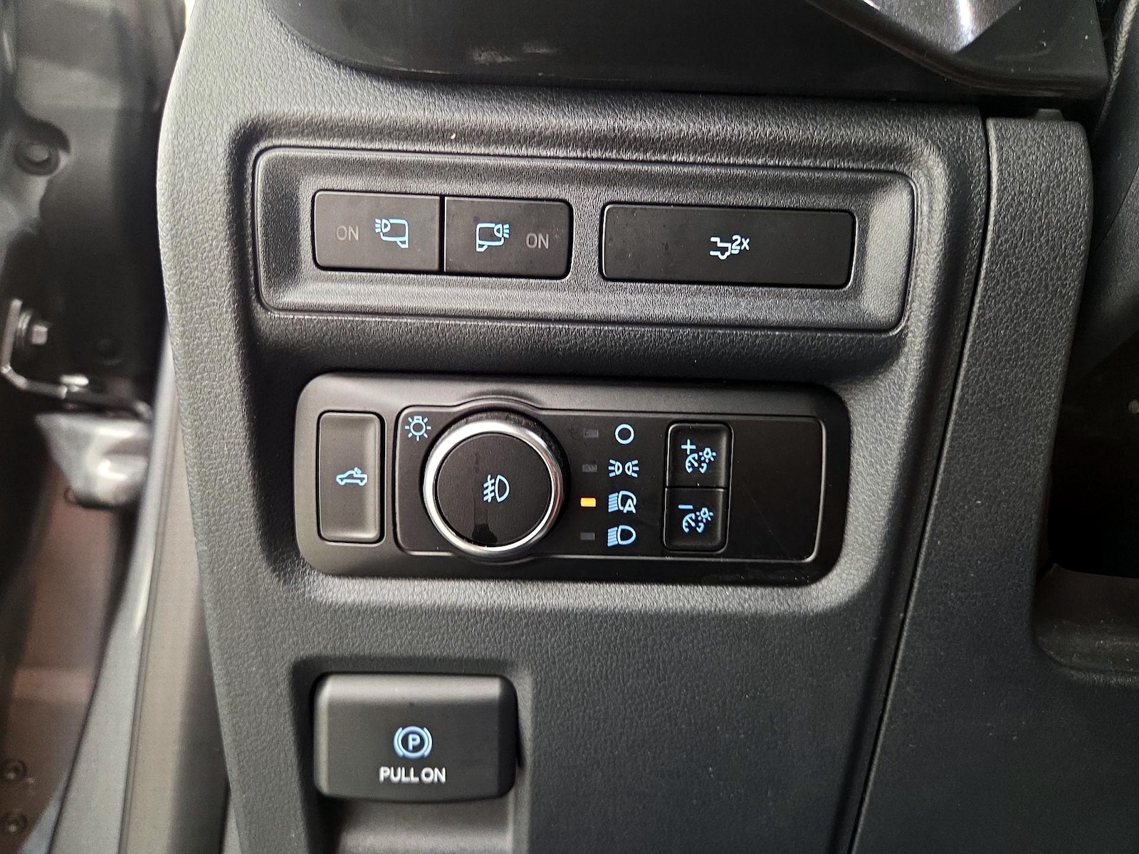 2023 Ford F-150 XLT - Photo 14