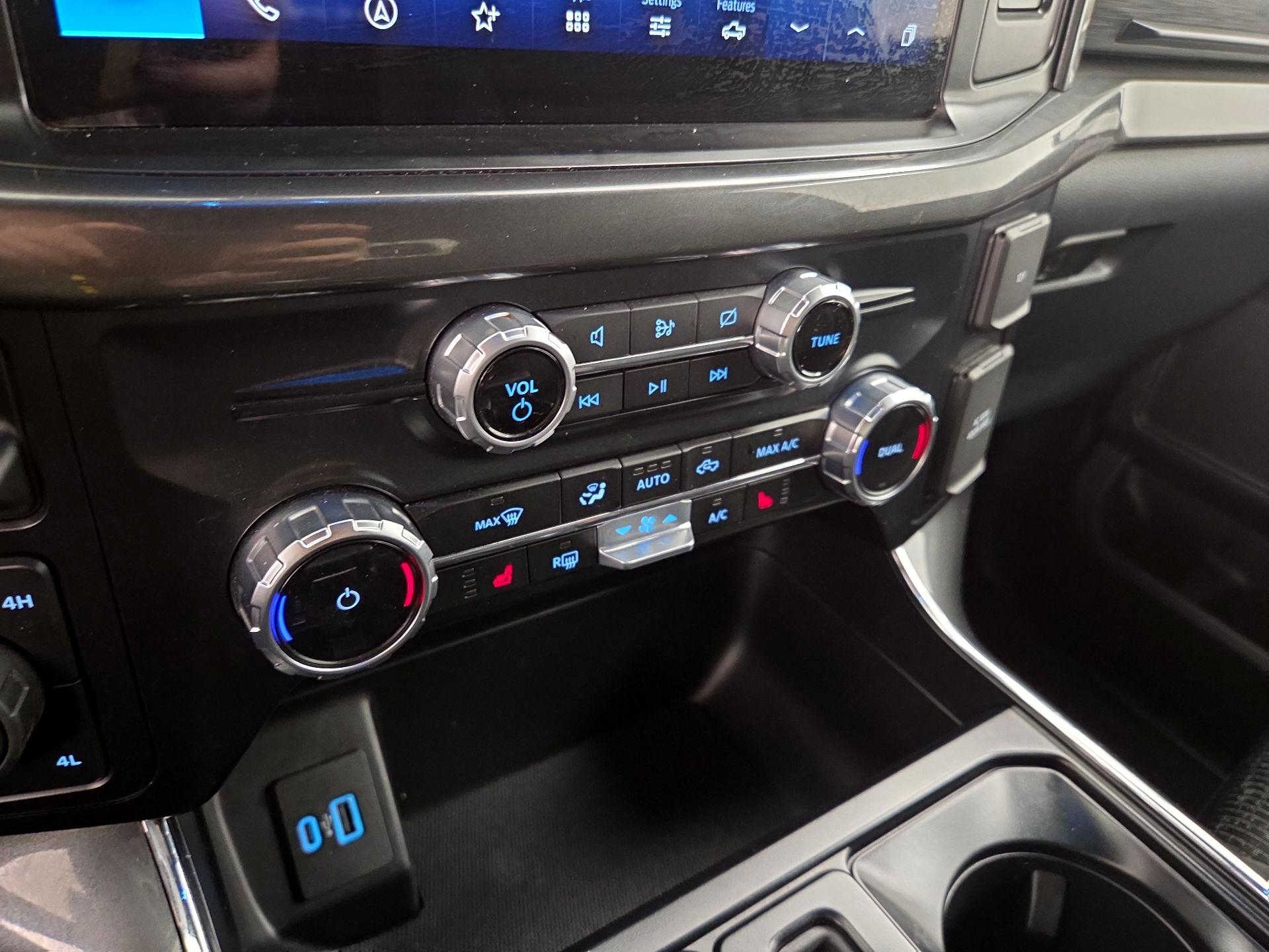 Thumbnail: 2023 Ford F-150 - 17