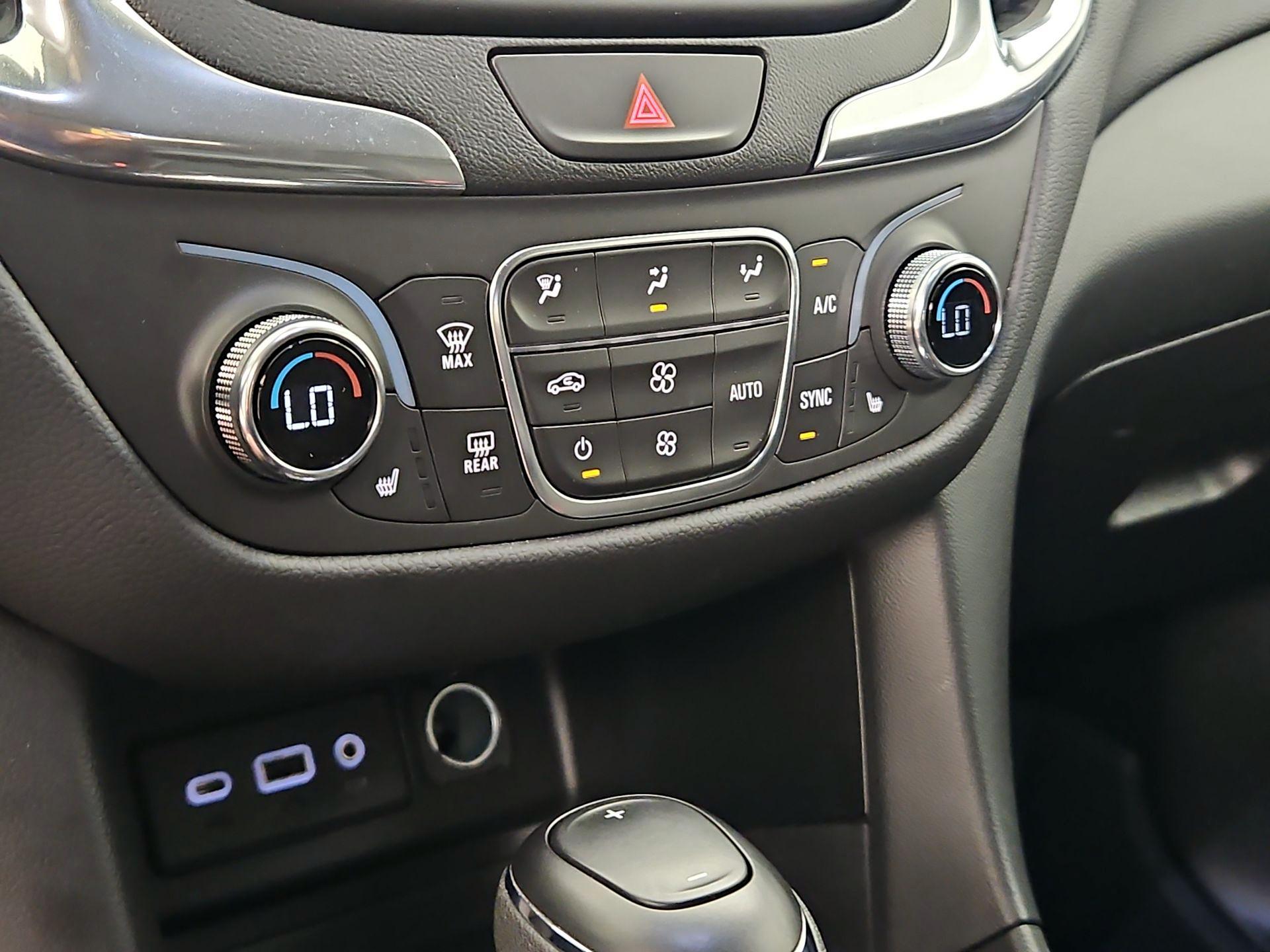 Thumbnail: 2021 Chevrolet Equinox - 16