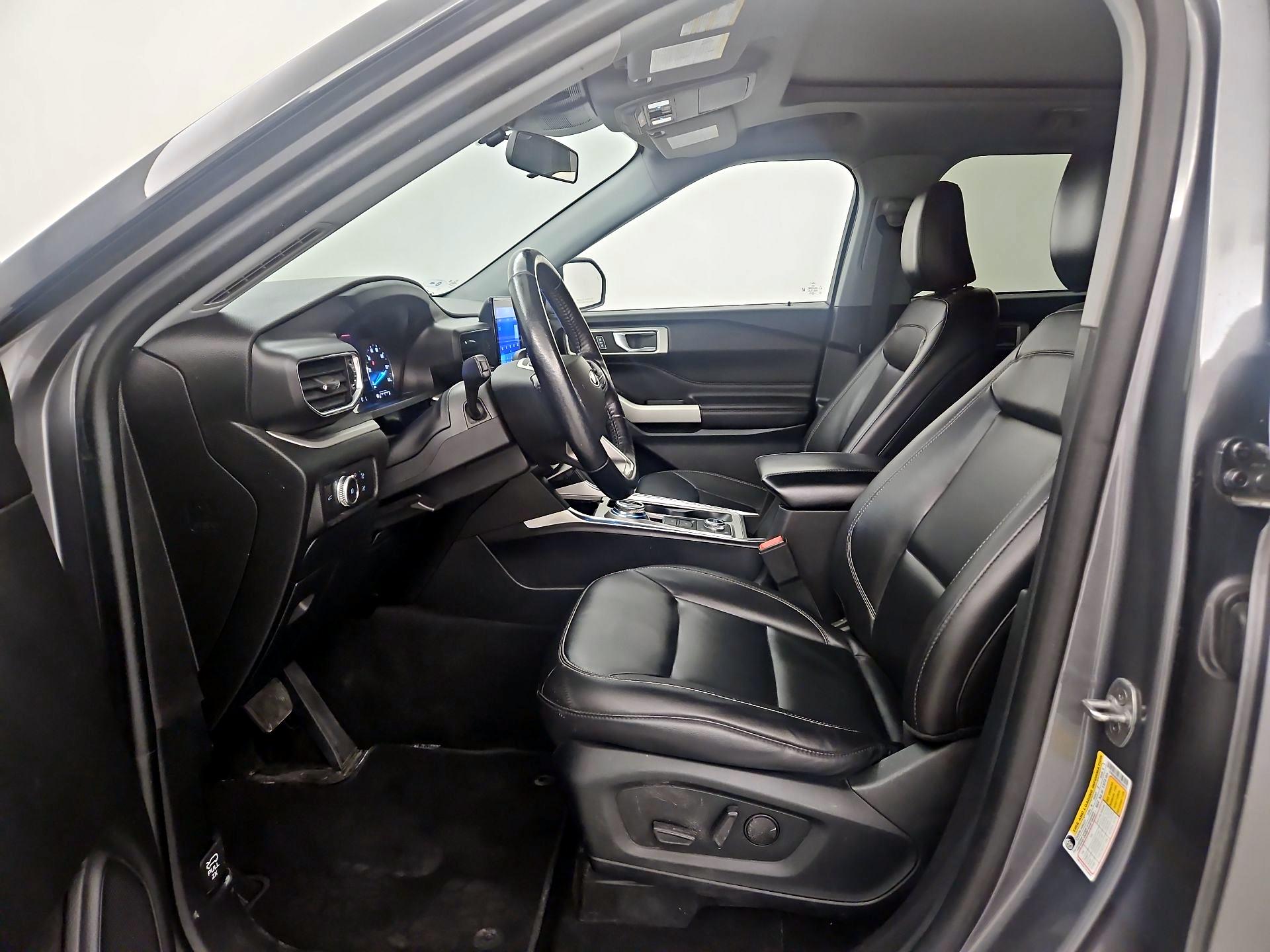 Thumbnail: 2021 Ford Explorer - 11