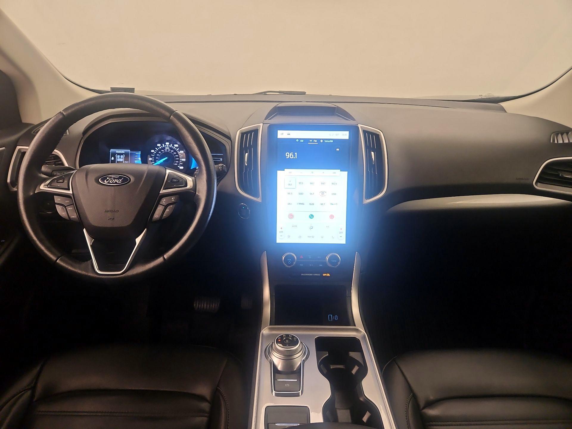 Thumbnail: 2023 Ford Edge - 9
