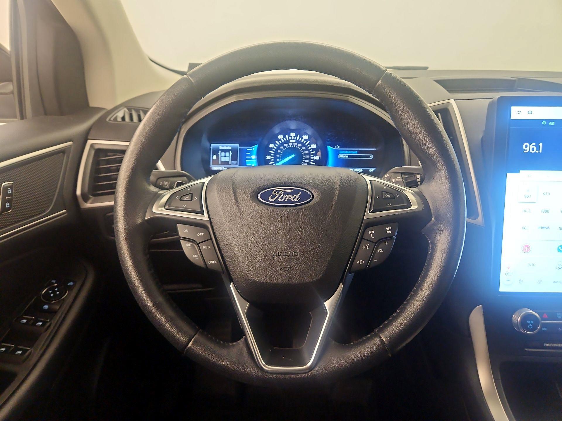 Thumbnail: 2023 Ford Edge - 10