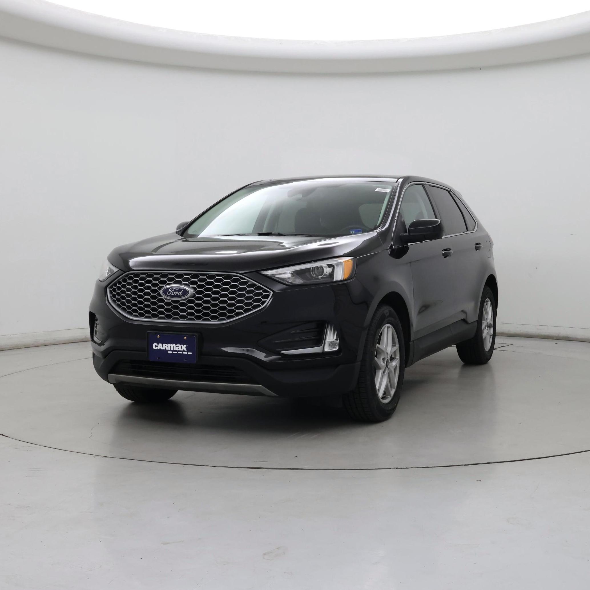 Thumbnail: 2023 Ford Edge - 4