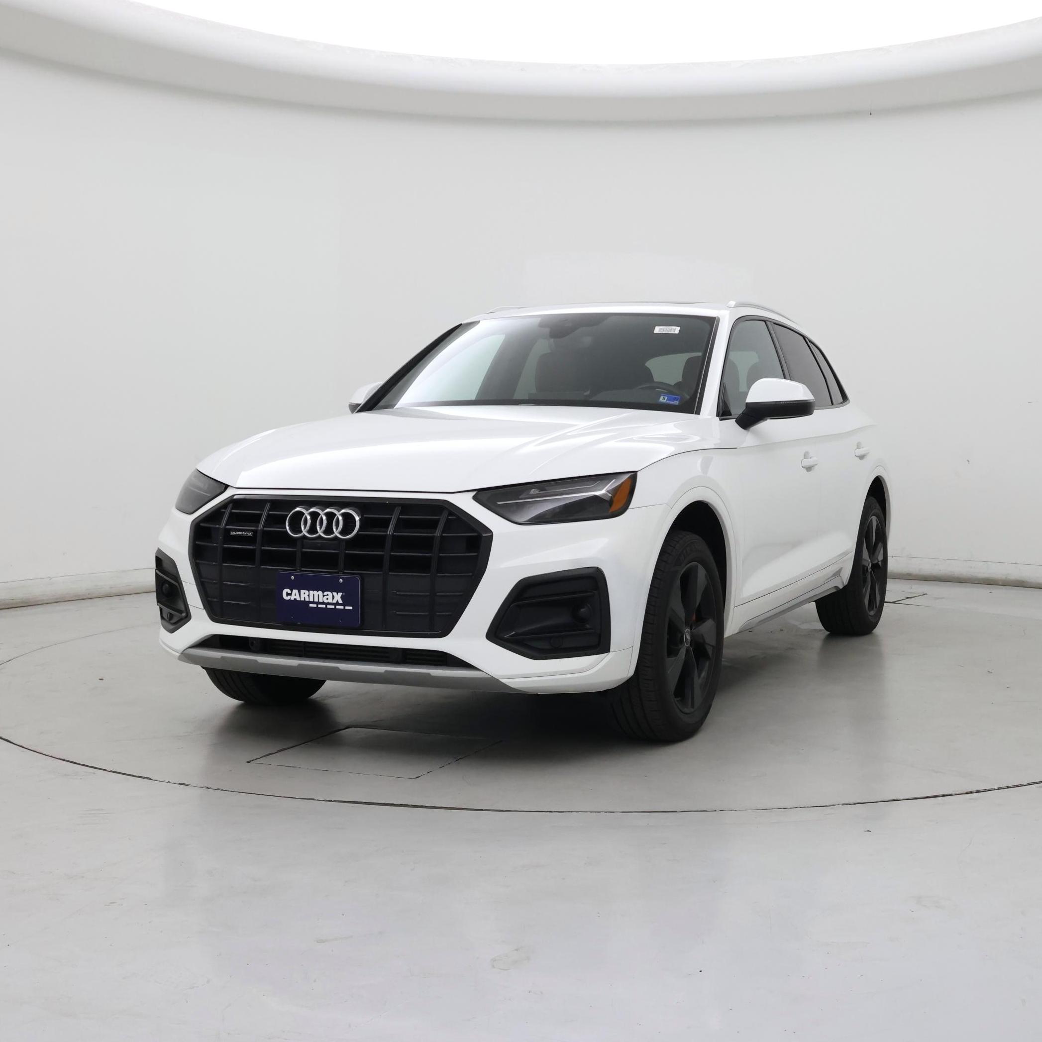 Thumbnail: 2023 Audi Q5 - 4