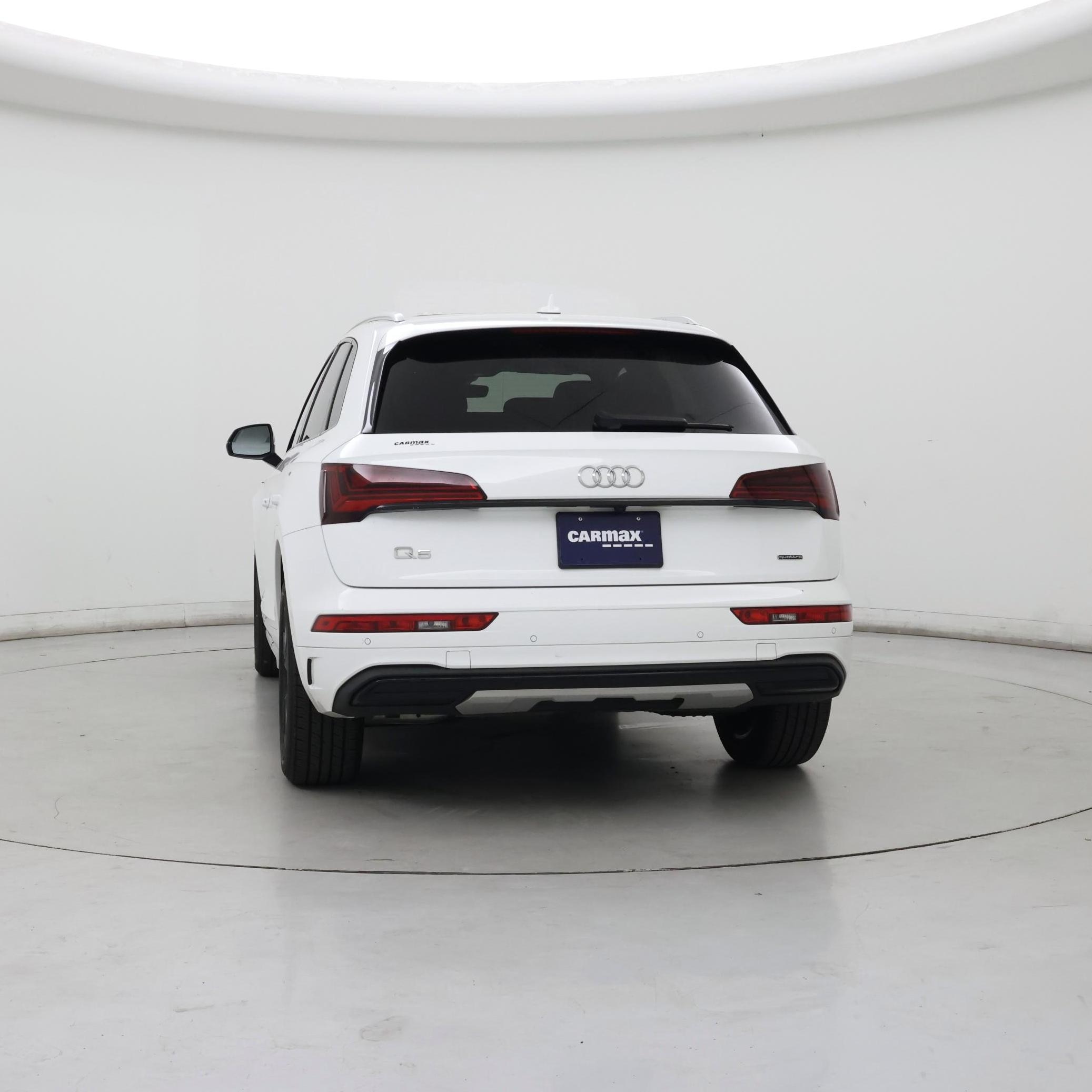 Thumbnail: 2023 Audi Q5 - 6