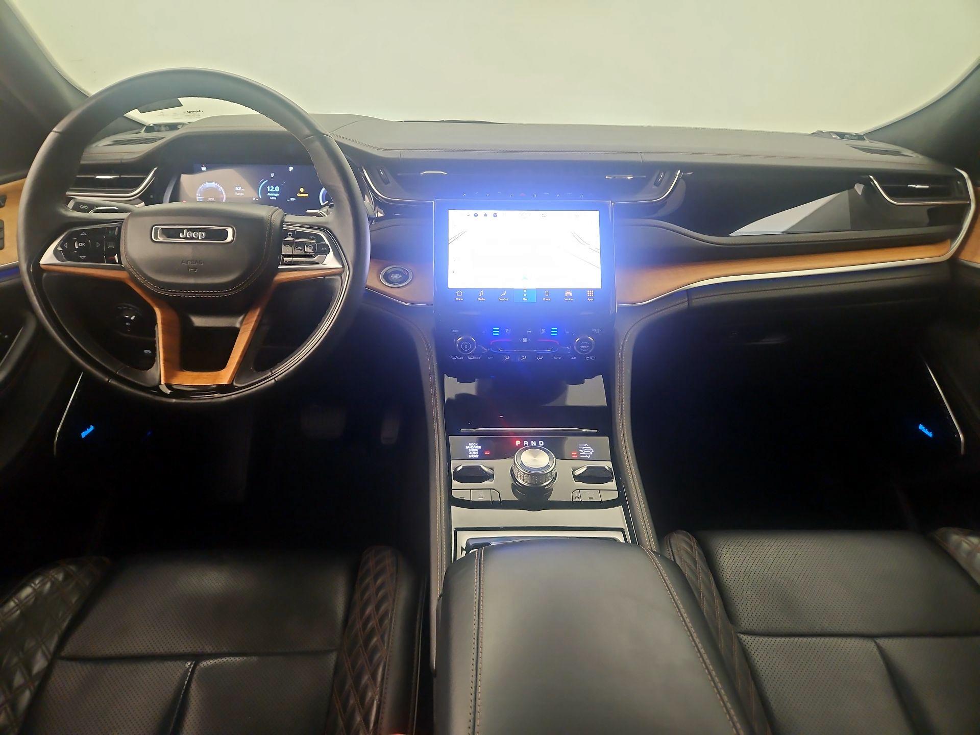 Thumbnail: 2022 Jeep Grand Cherokee - 9