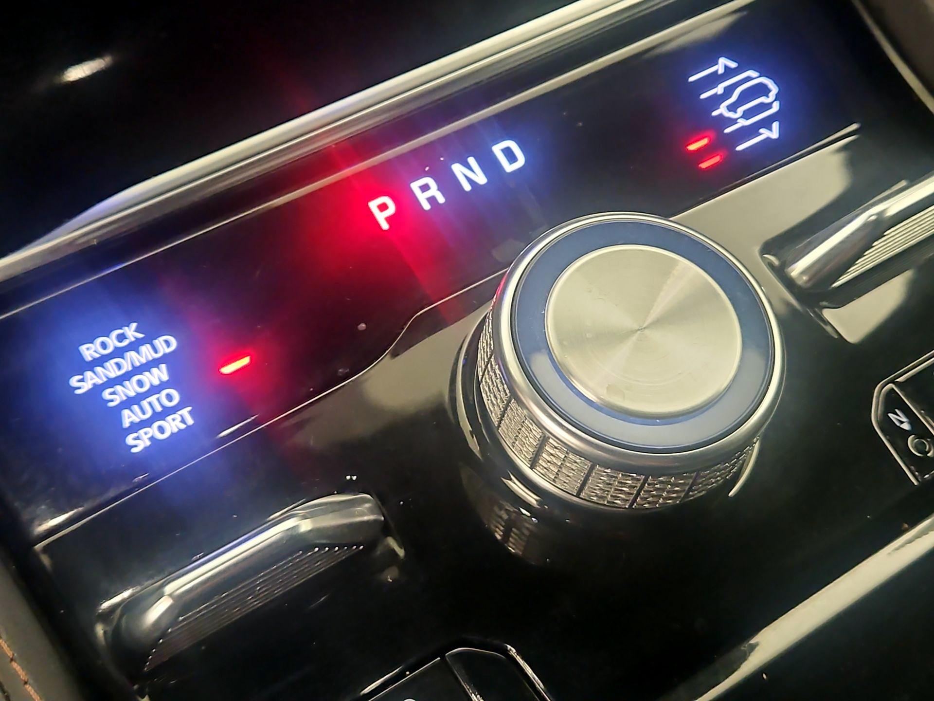 Thumbnail: 2022 Jeep Grand Cherokee - 18
