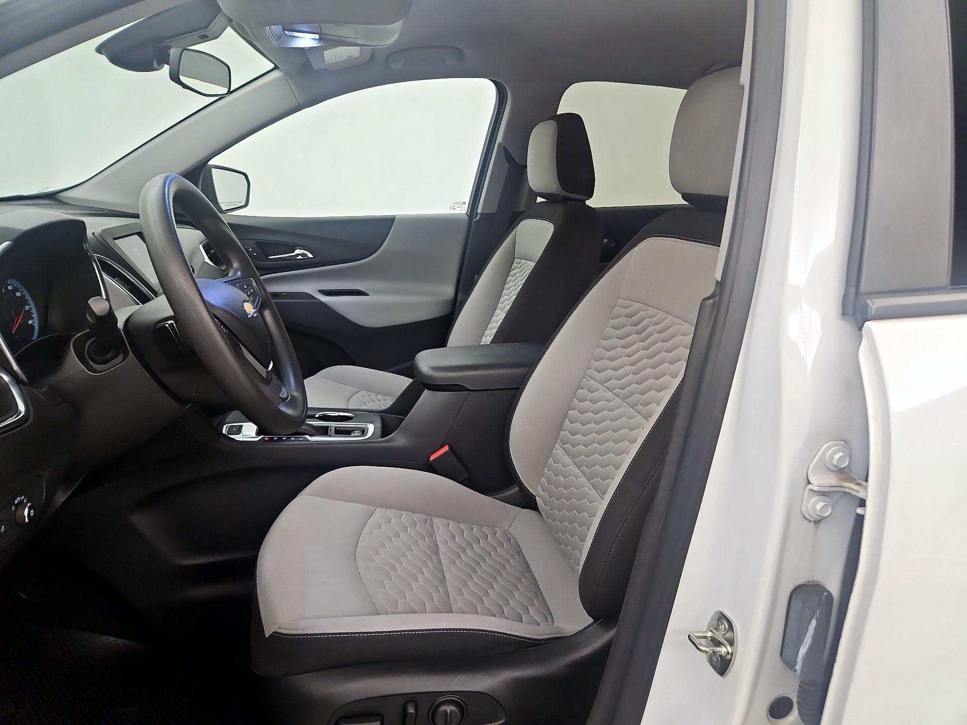 Thumbnail: 2021 Chevrolet Equinox - 11