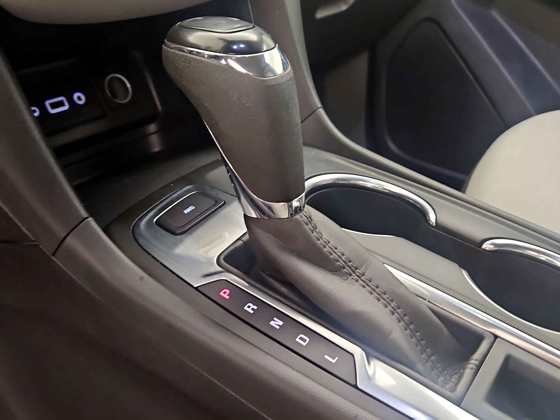 Thumbnail: 2021 Chevrolet Equinox - 17
