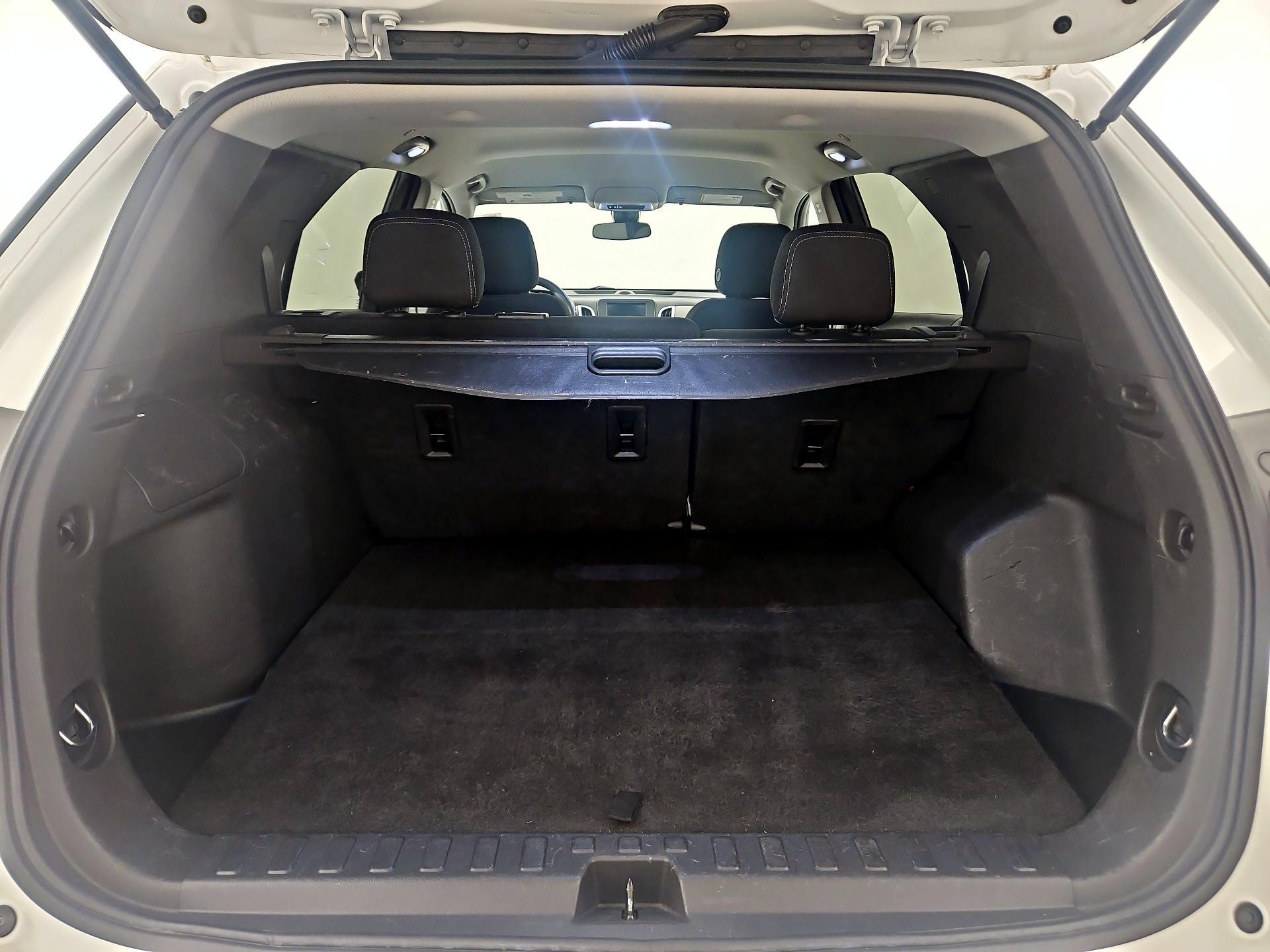 Thumbnail: 2021 Chevrolet Equinox - 20