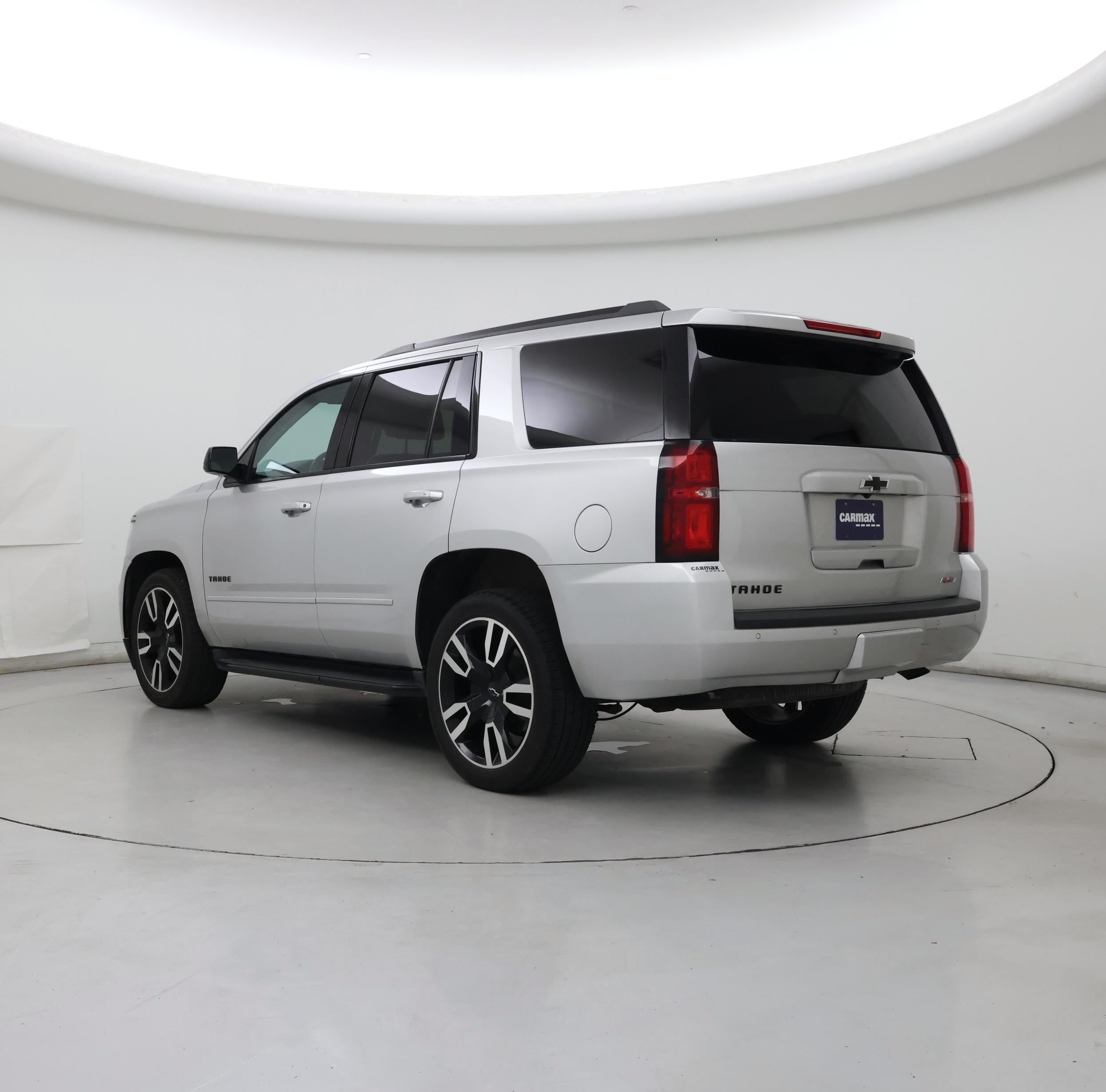 Thumbnail: 2020 Chevrolet Tahoe - 2