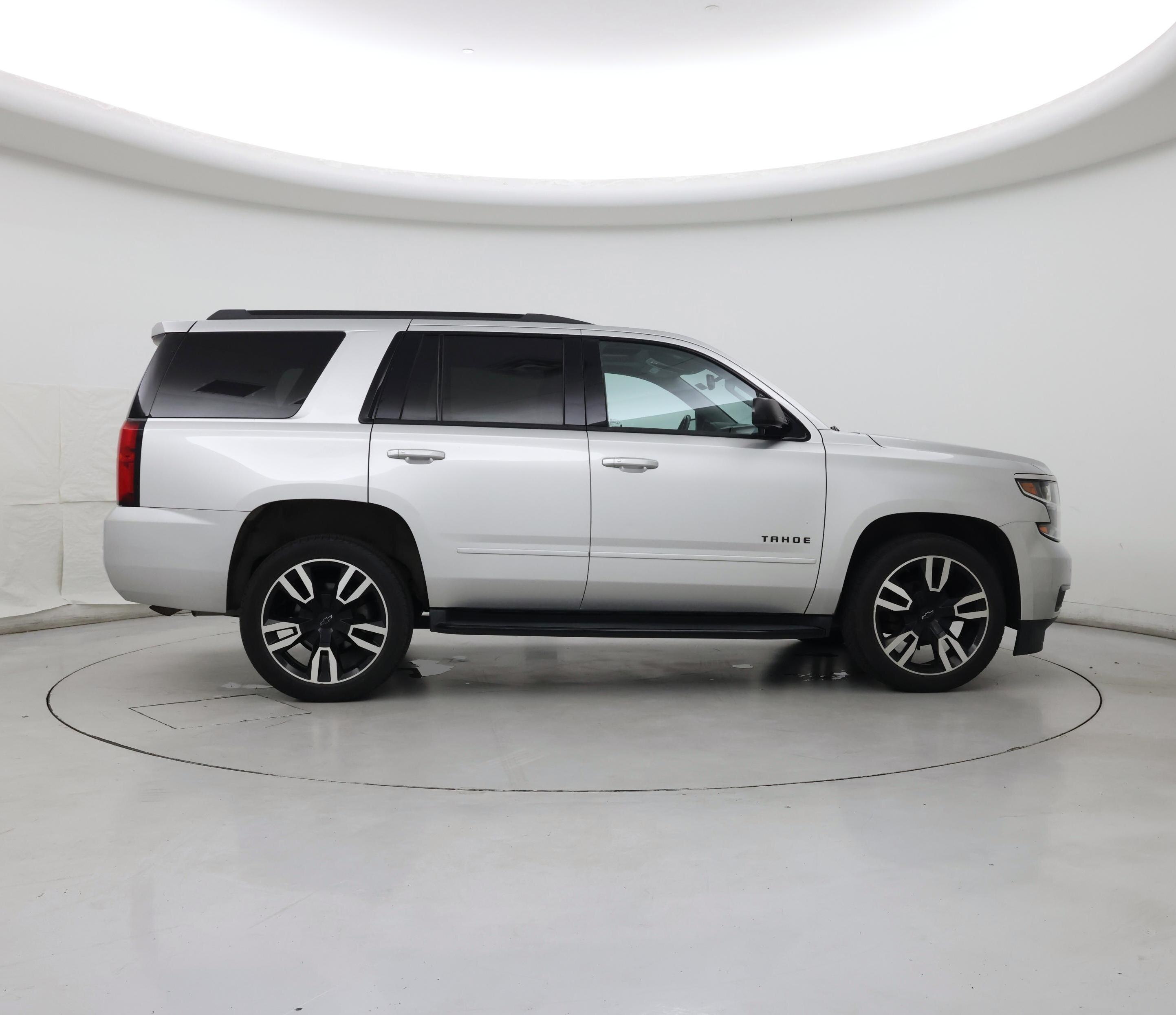 Thumbnail: 2020 Chevrolet Tahoe - 7
