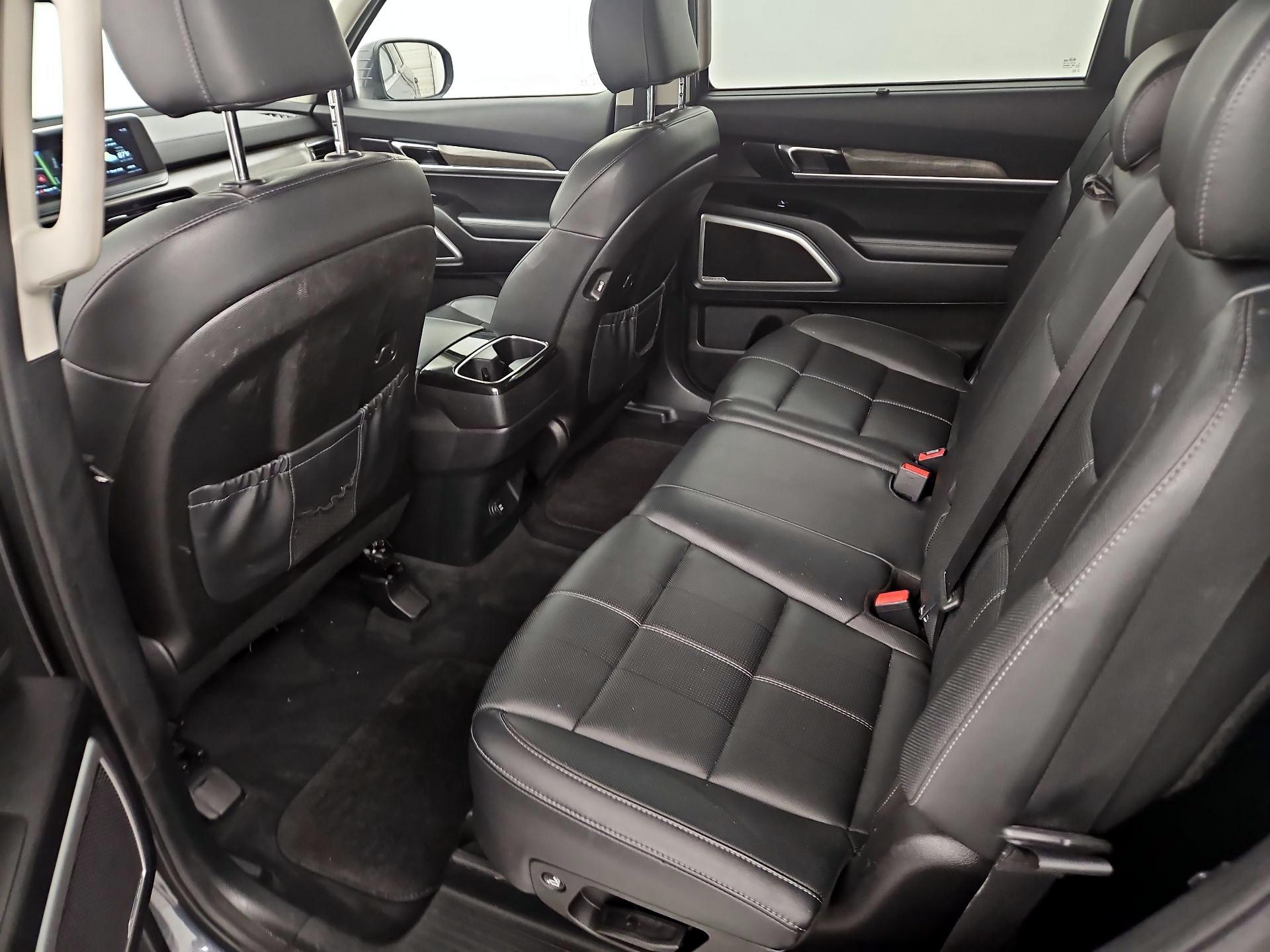 Thumbnail: 2020 Kia Telluride - 20