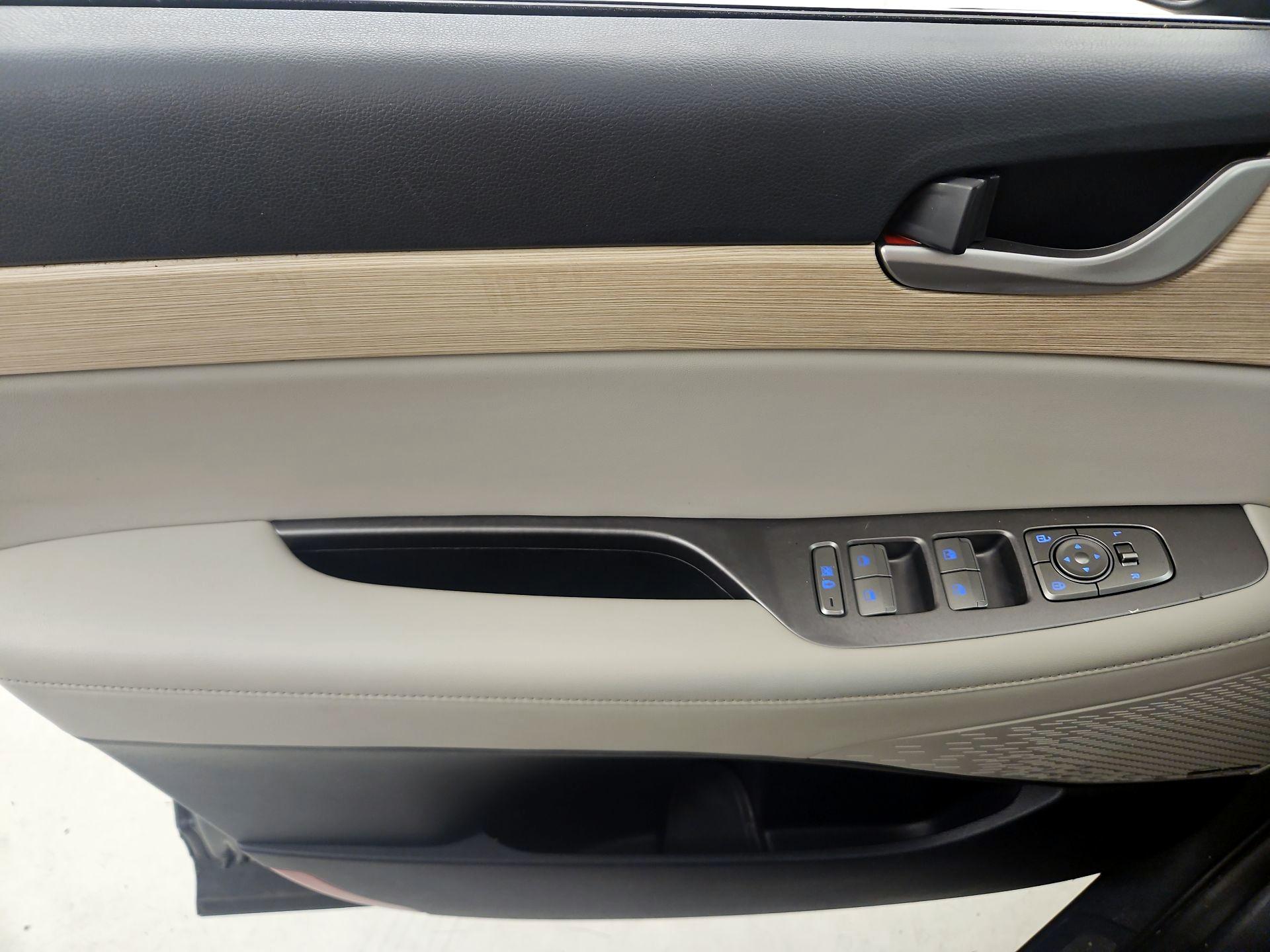 Thumbnail: 2023 Hyundai Palisade - 12