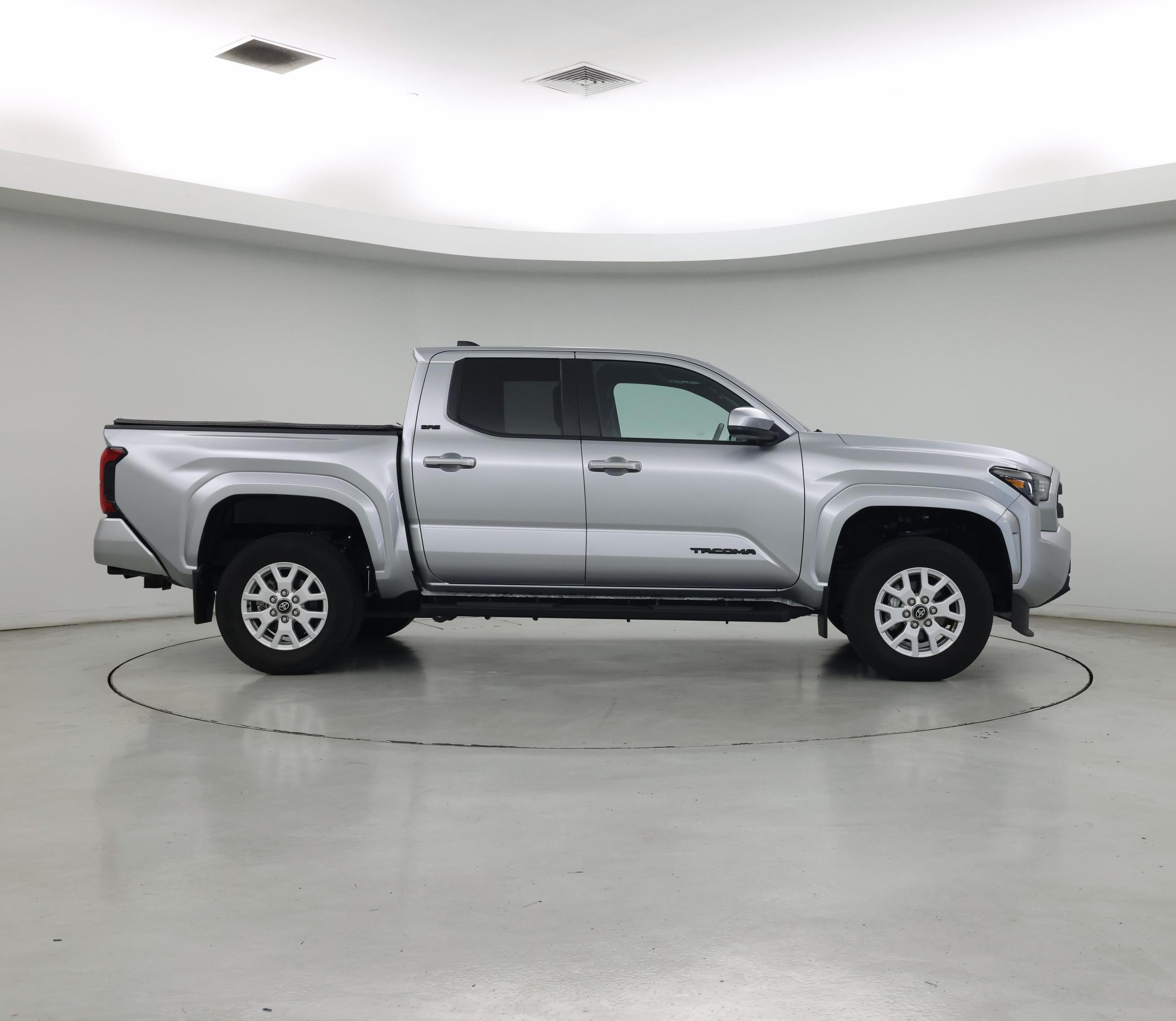 Thumbnail: 2024 Toyota Tacoma - 7