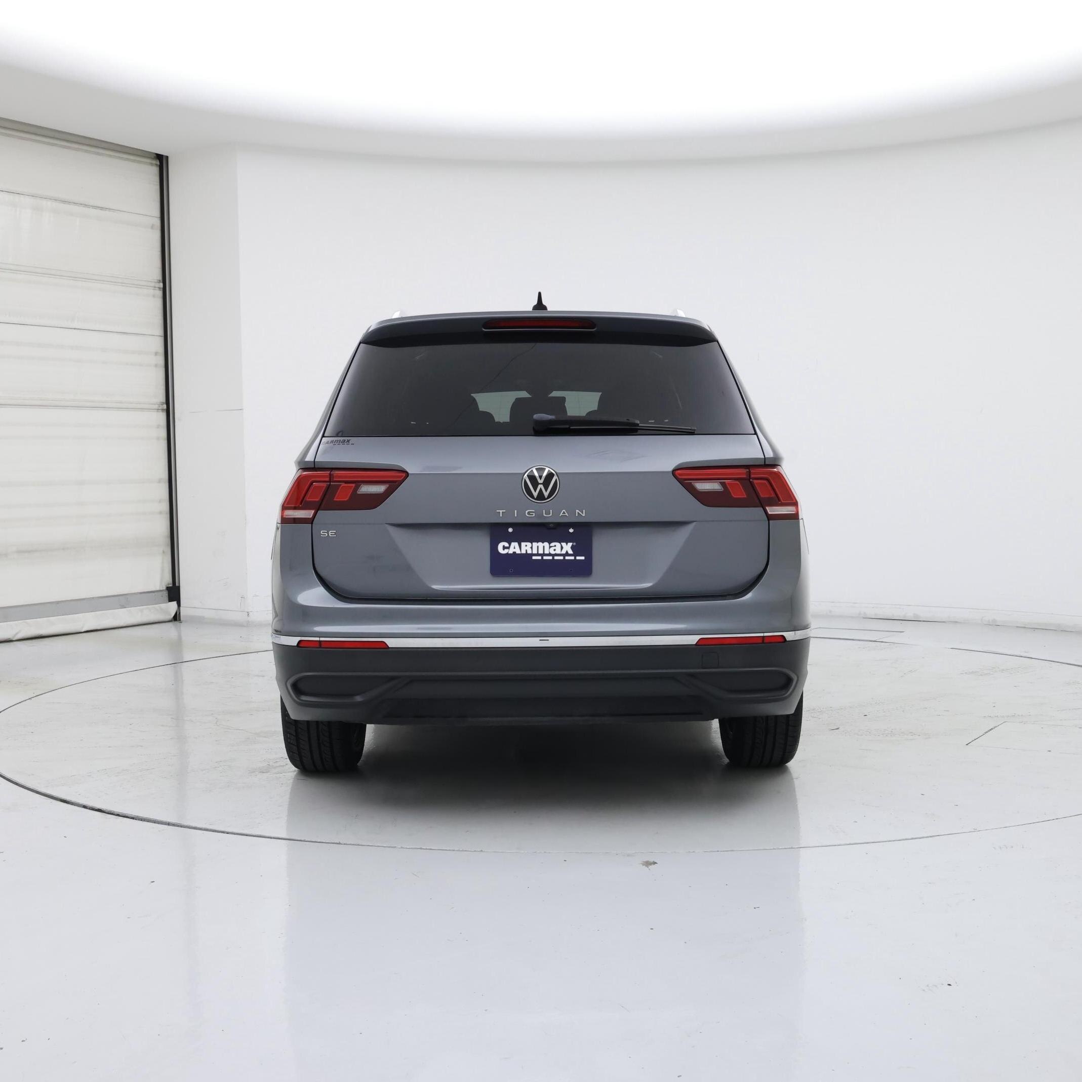 Thumbnail: 2022 Volkswagen Tiguan - 6
