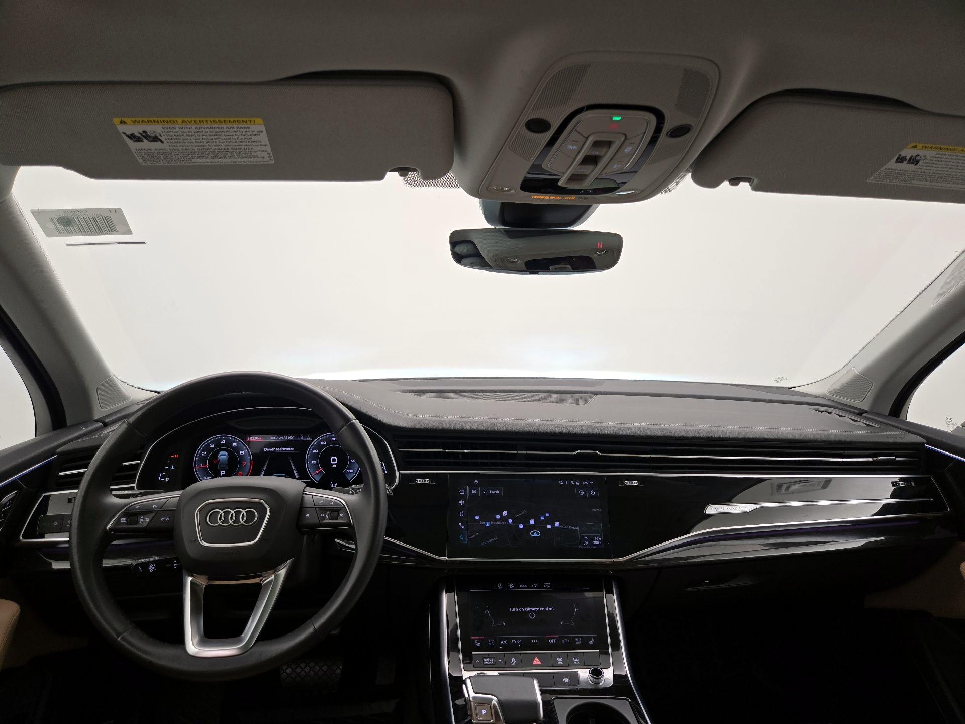 Thumbnail: 2023 Audi Q7 - 9