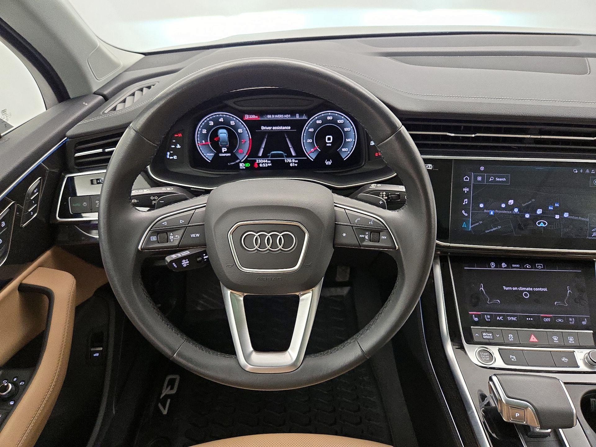 Thumbnail: 2023 Audi Q7 - 10
