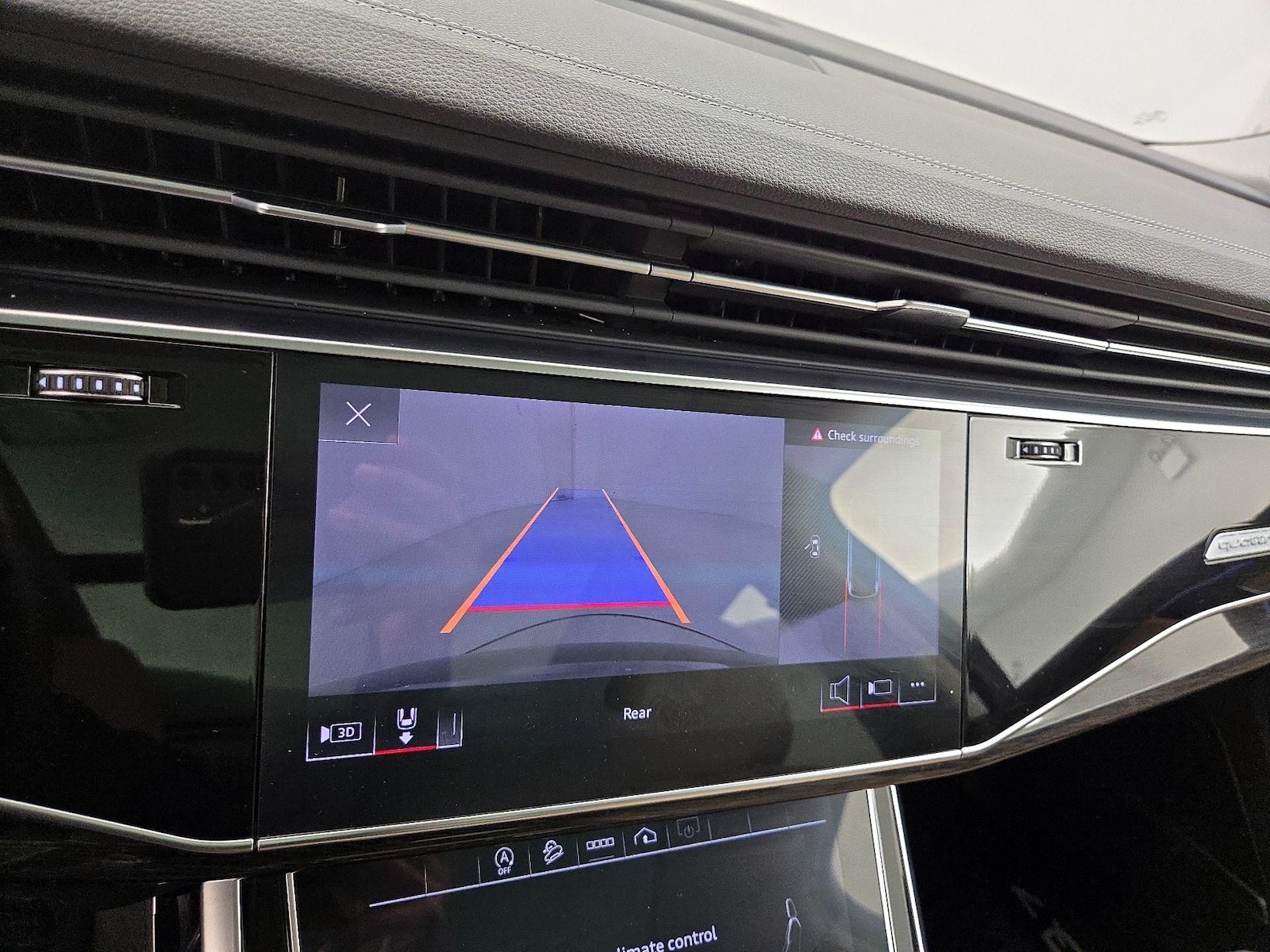 2023 Audi Q7 Premium Plus - Photo 16