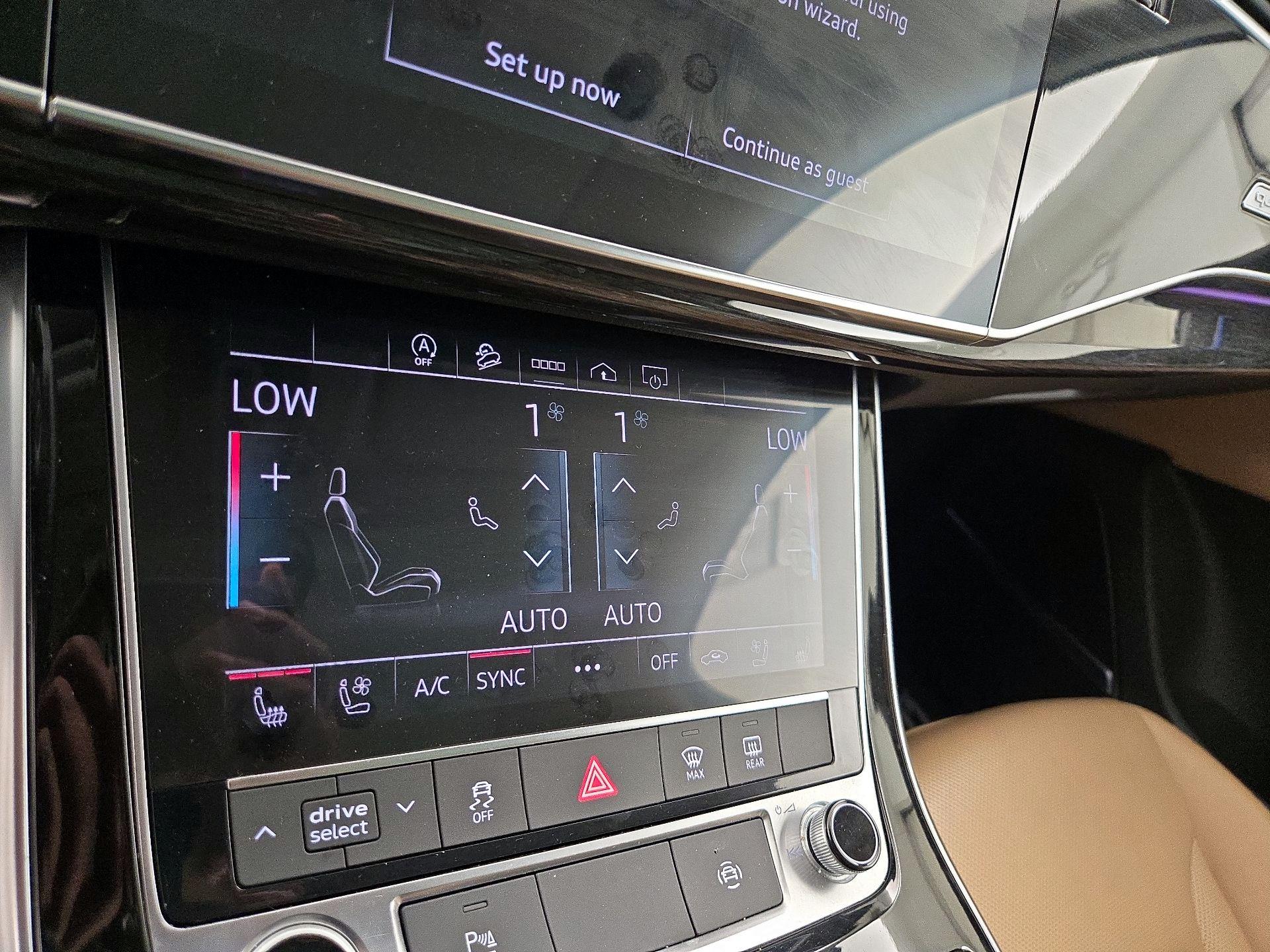 Thumbnail: 2023 Audi Q7 - 17