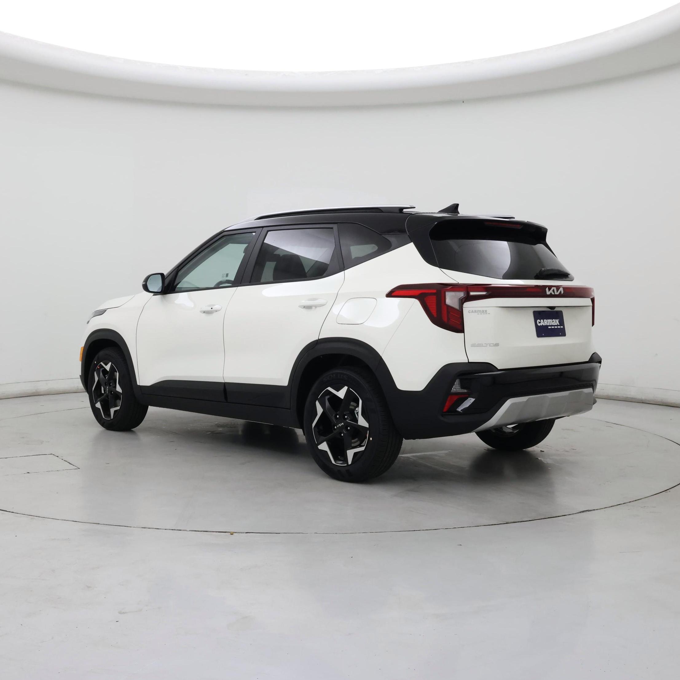 Thumbnail: 2026 Kia Seltos - 2