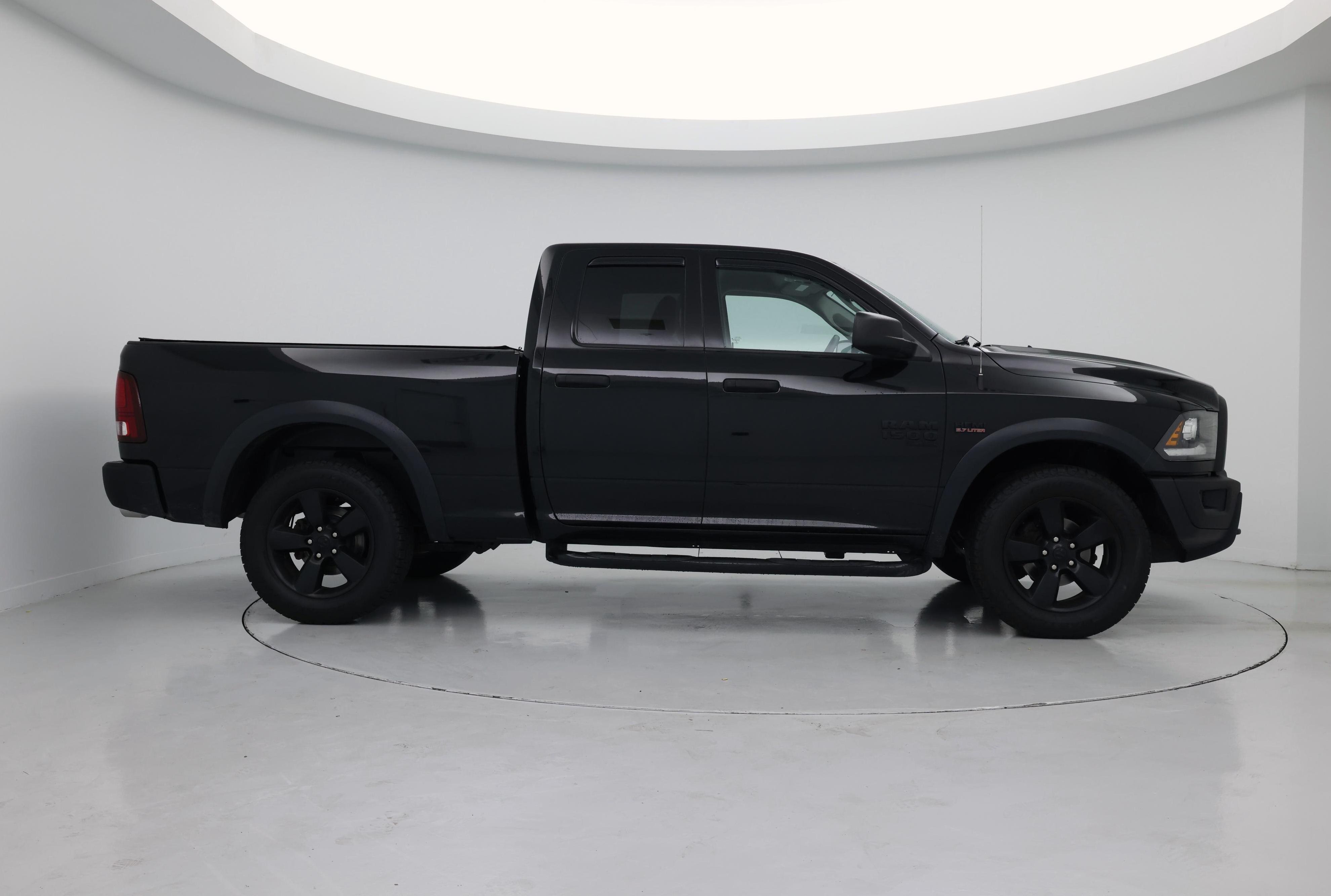 Thumbnail: 2020 RAM 1500 Classic - 7