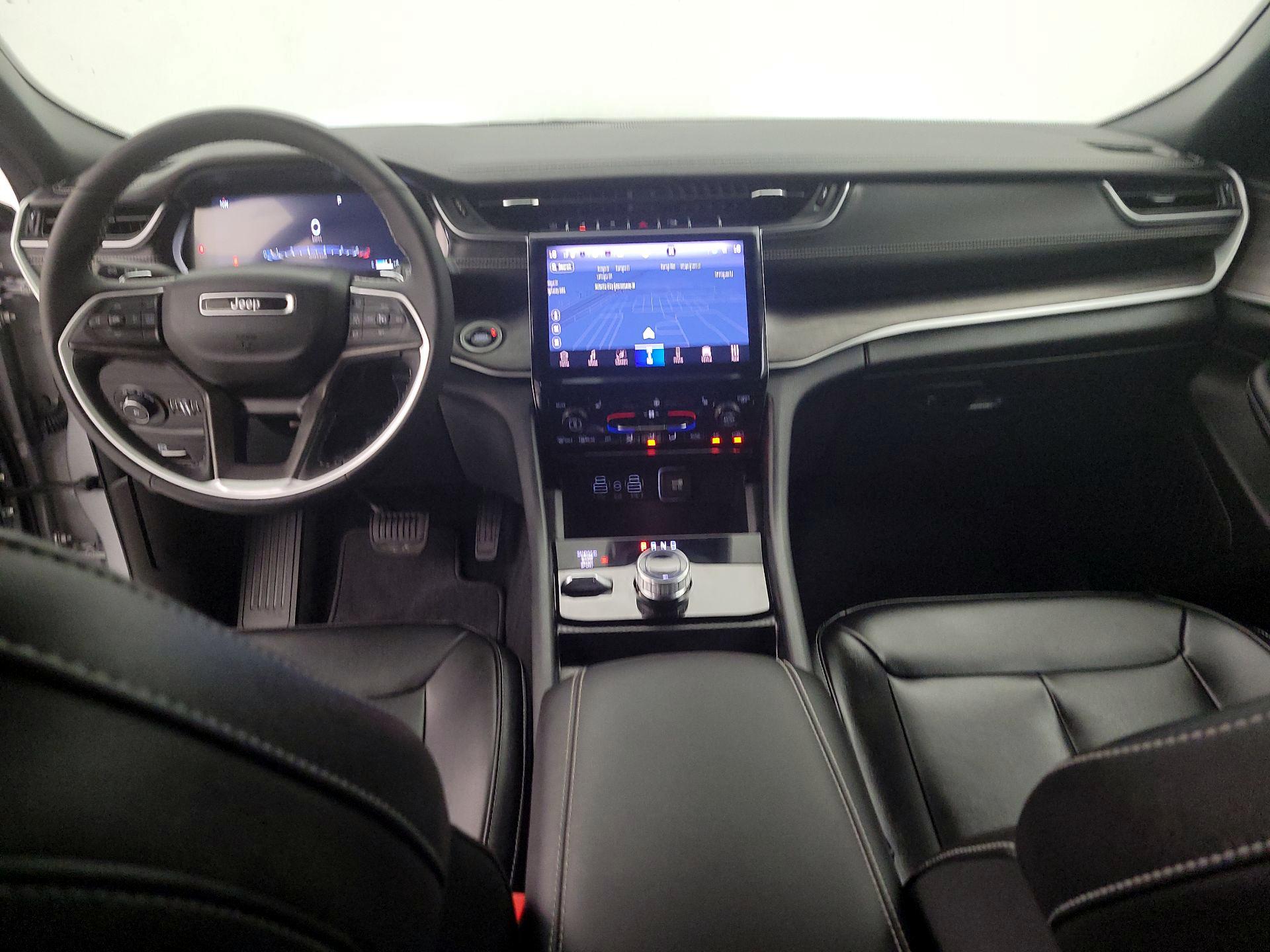 Thumbnail: 2024 Jeep Grand Cherokee - 9