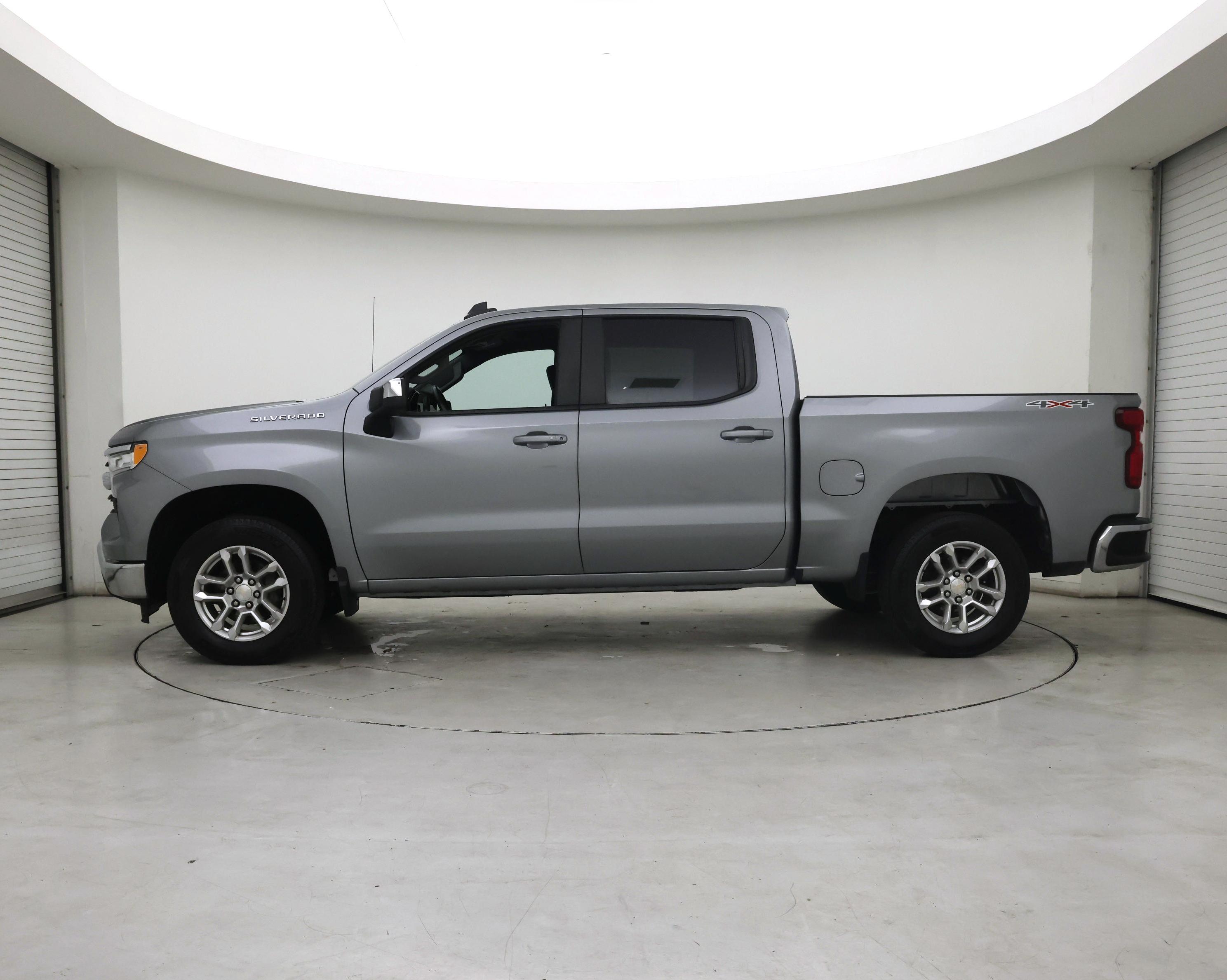 Thumbnail: 2023 Chevrolet Silverado 1500 - 3