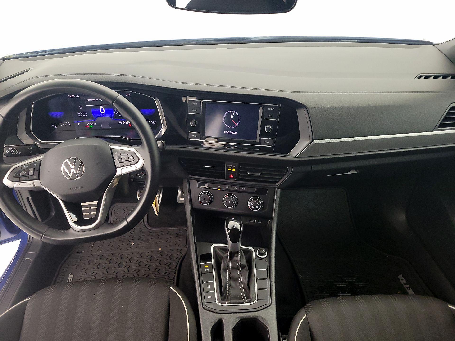 Thumbnail: 2023 Volkswagen Jetta - 9