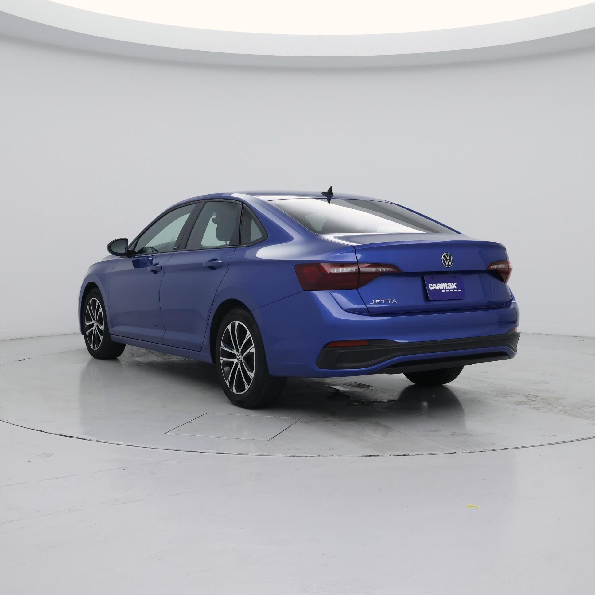 Thumbnail: 2023 Volkswagen Jetta - 2
