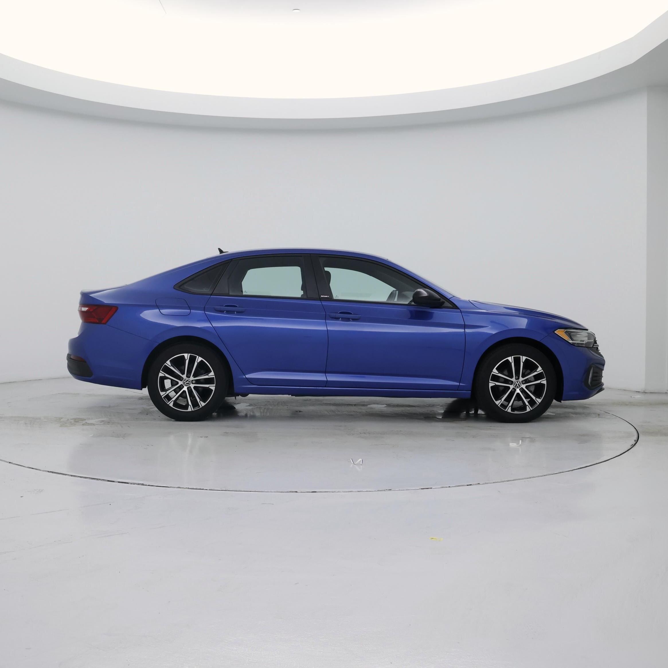 Thumbnail: 2023 Volkswagen Jetta - 7