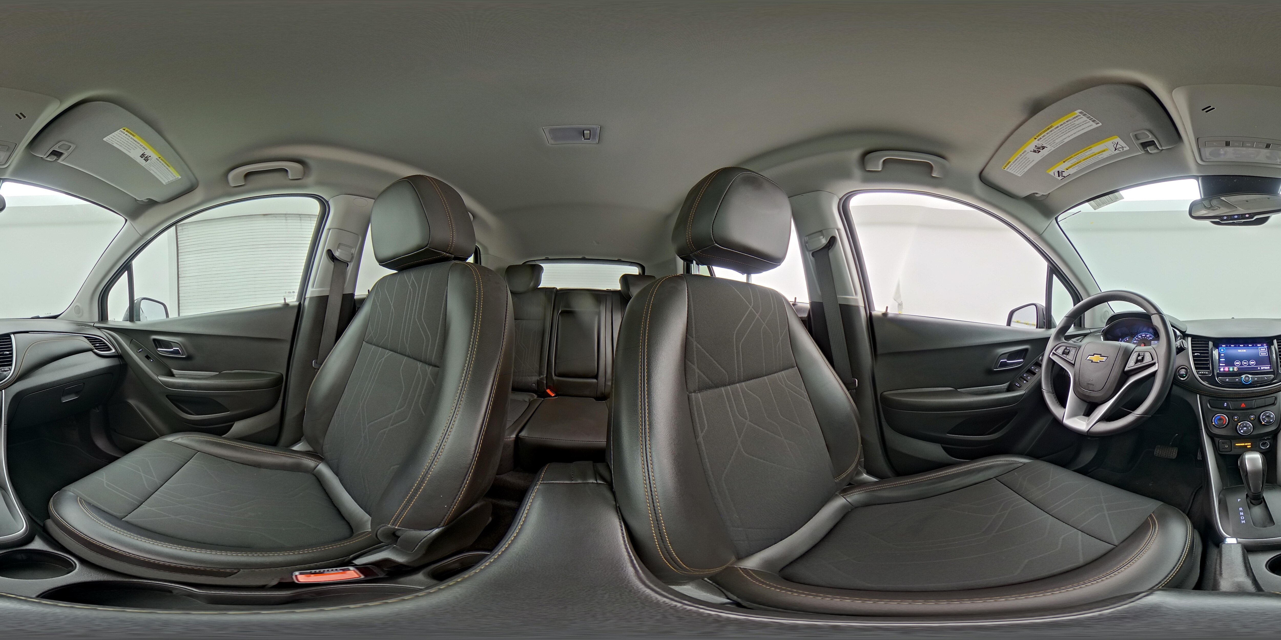 2021 Chevrolet Trax LT - Photo 24