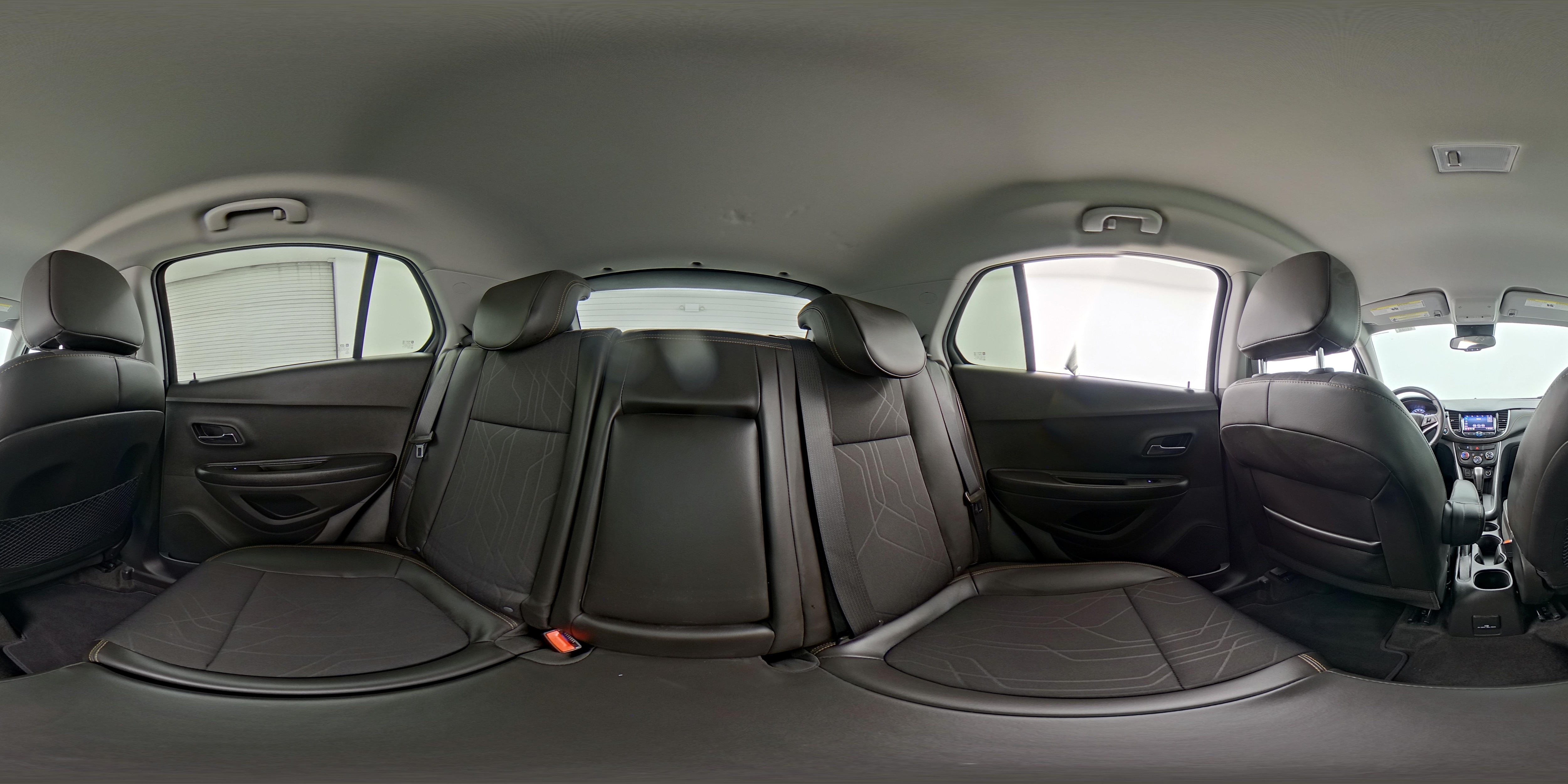 2021 Chevrolet Trax LT - Photo 25