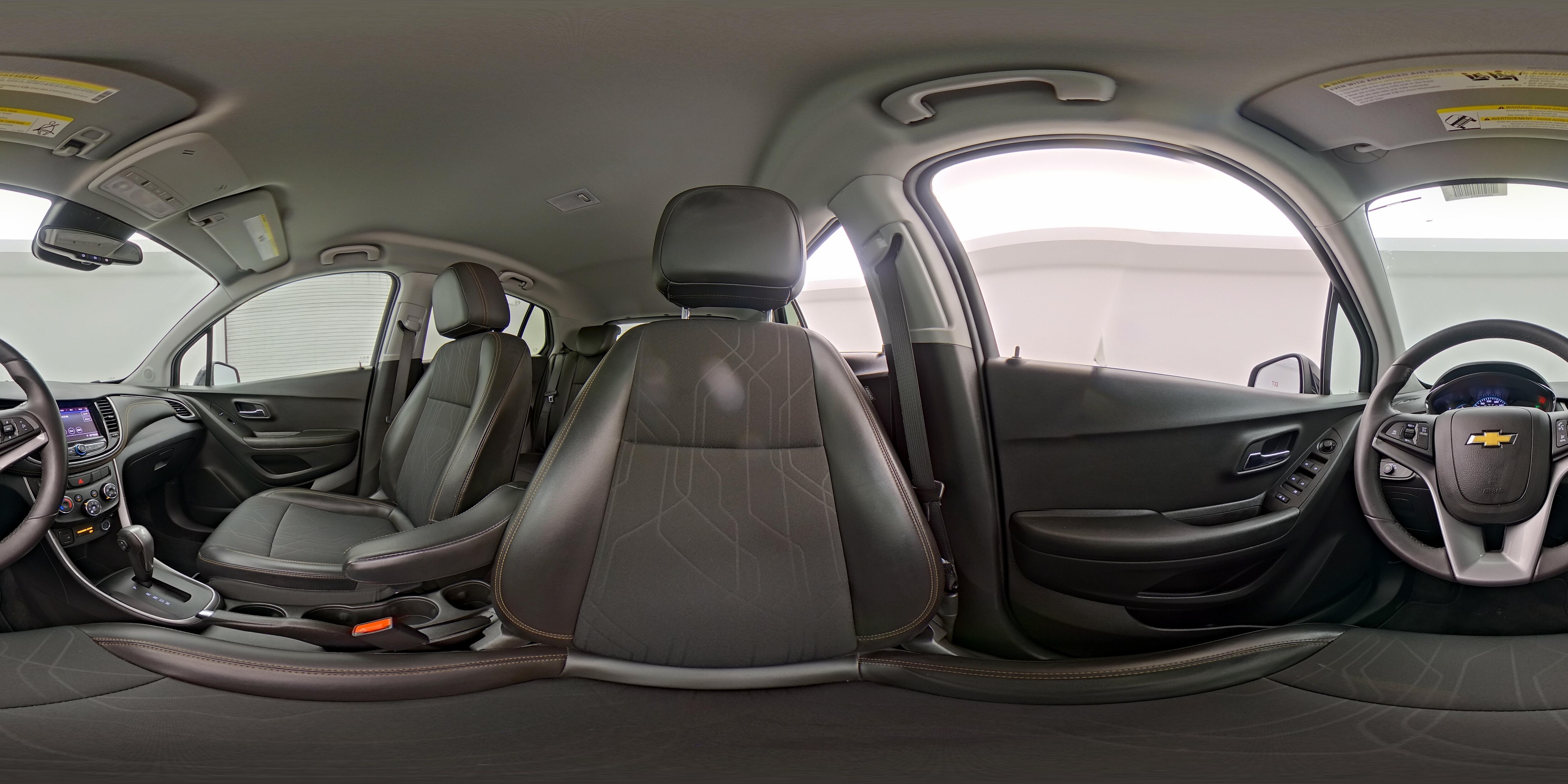 2021 Chevrolet Trax LT - Photo 26