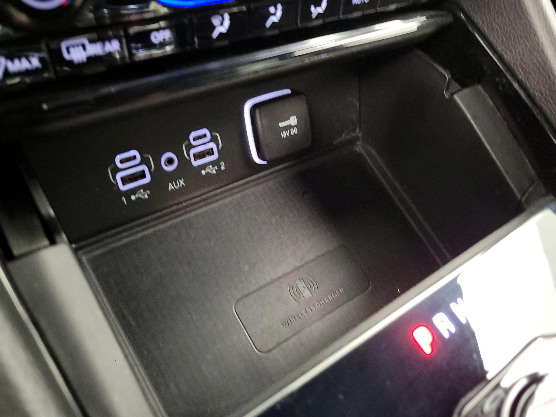 Thumbnail: 2023 Jeep Grand Cherokee - 19