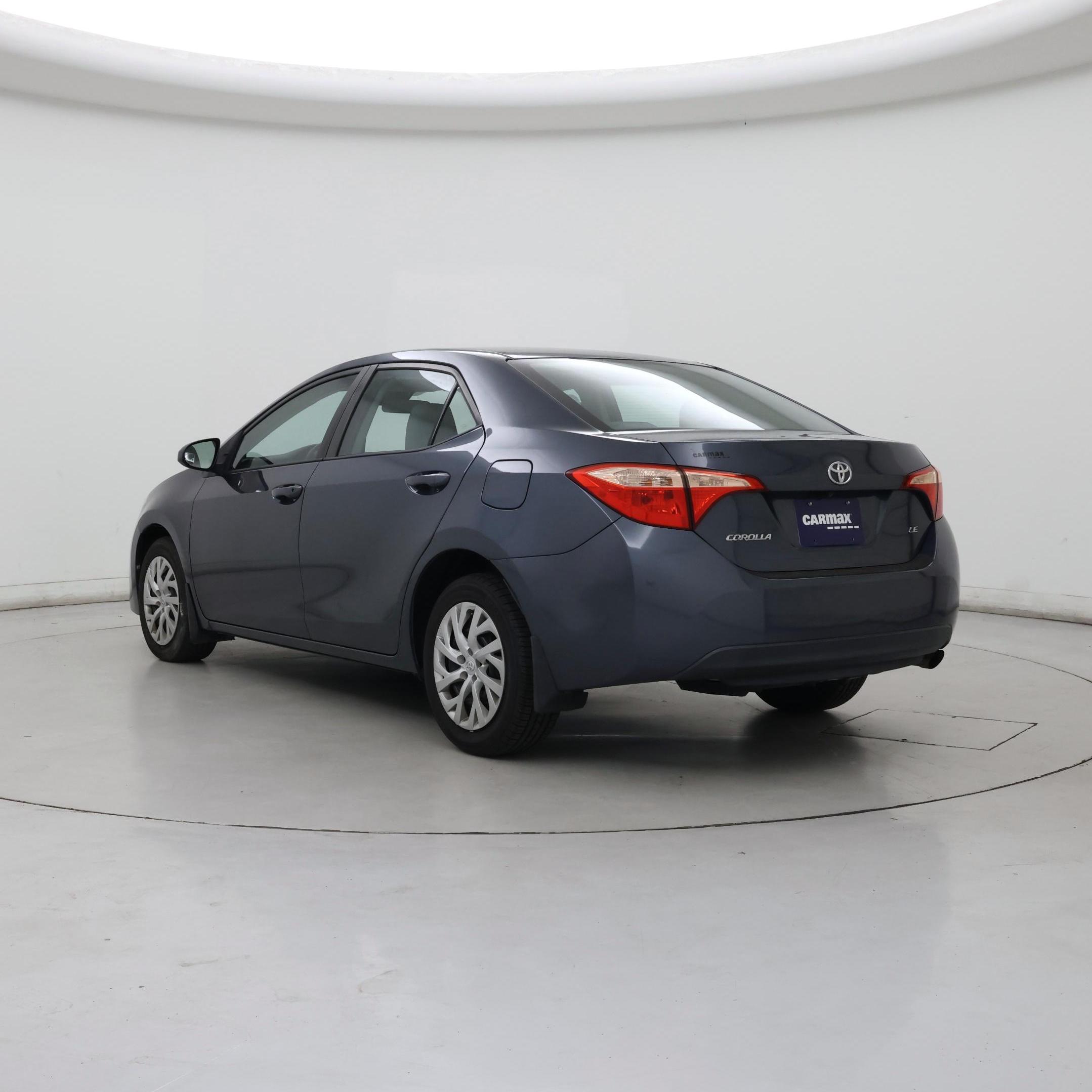 Thumbnail: 2017 Toyota Corolla - 2