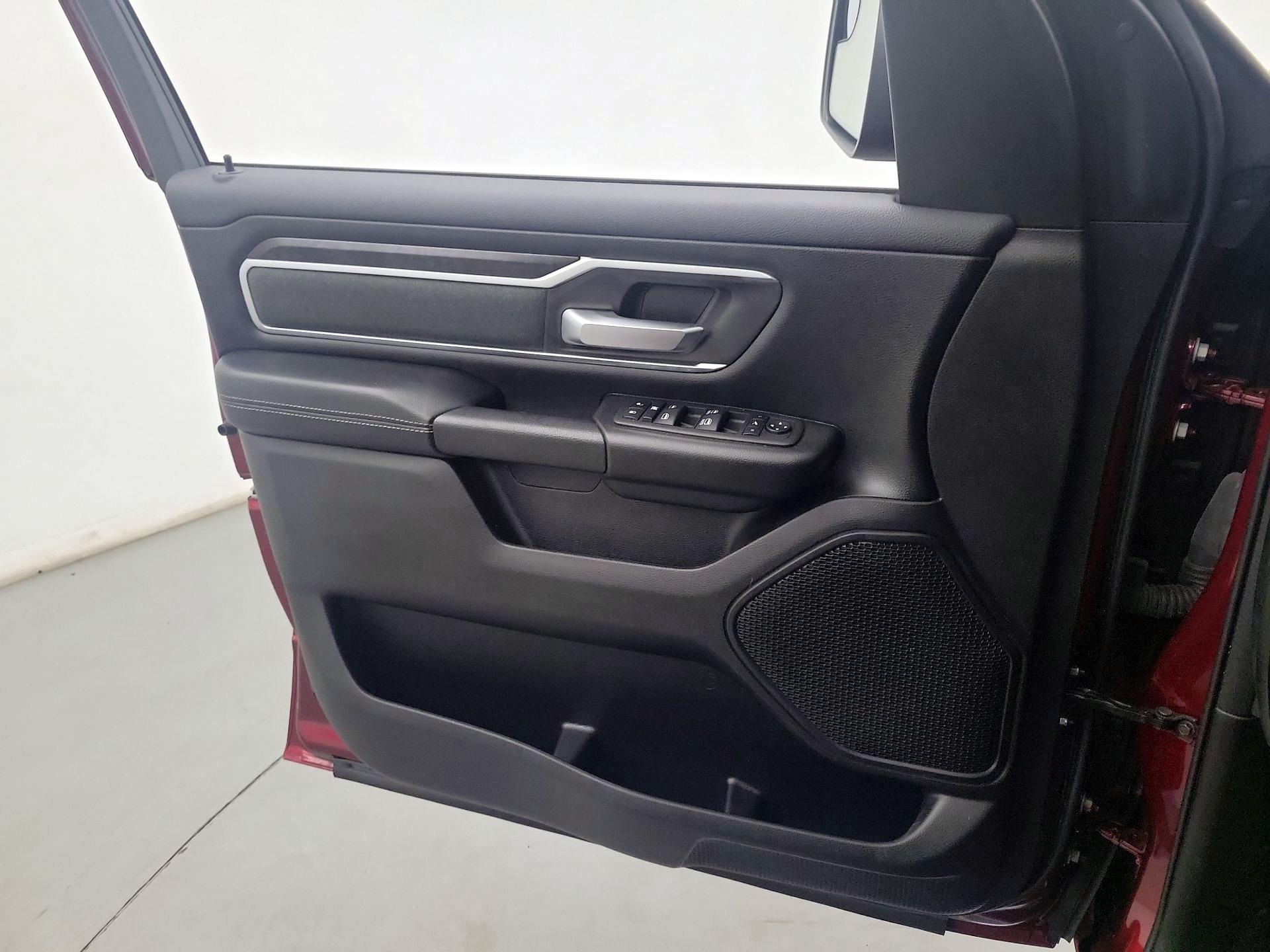 Thumbnail: 2022 RAM 1500 - 10