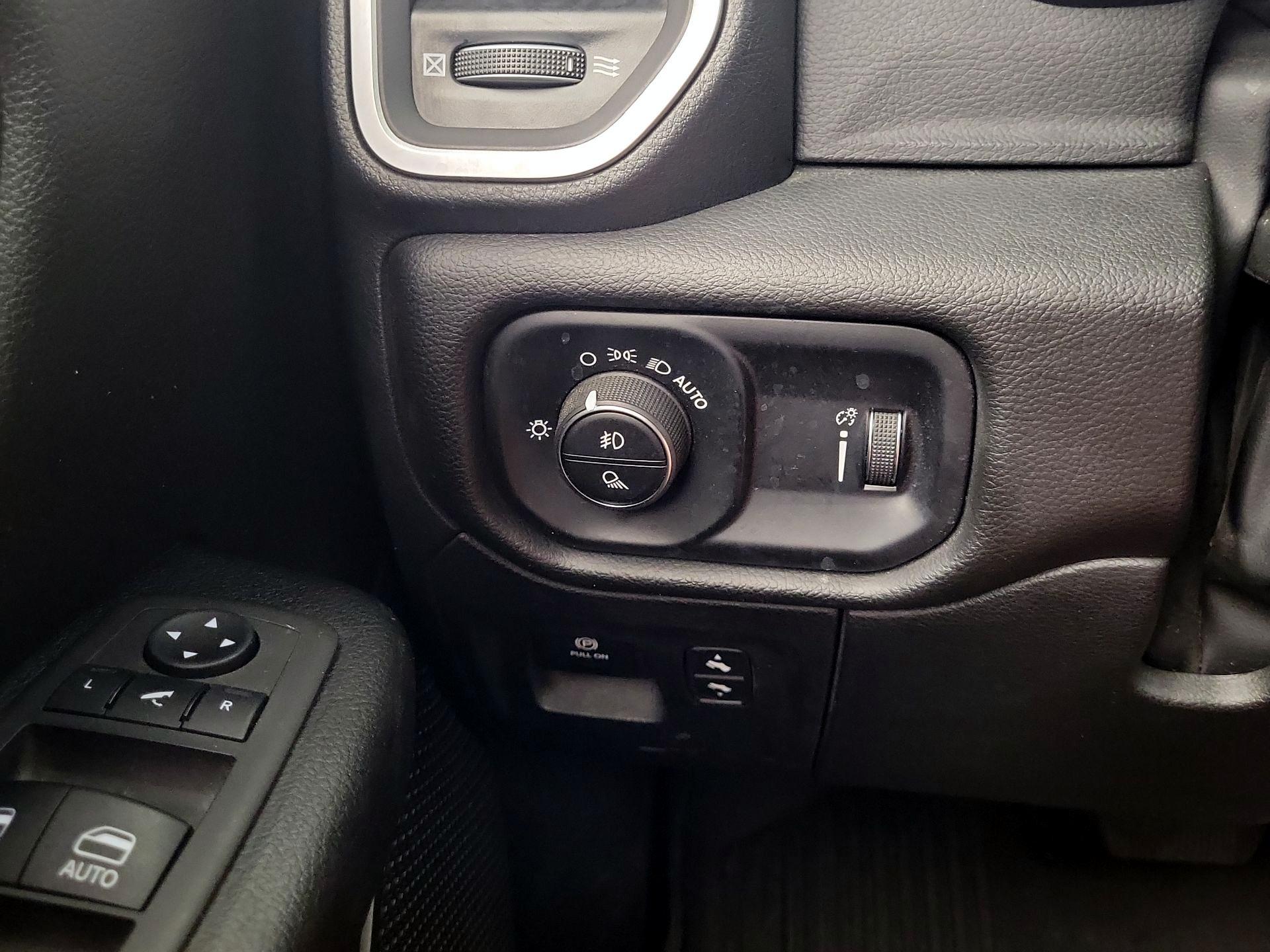 Thumbnail: 2022 RAM 1500 - 11