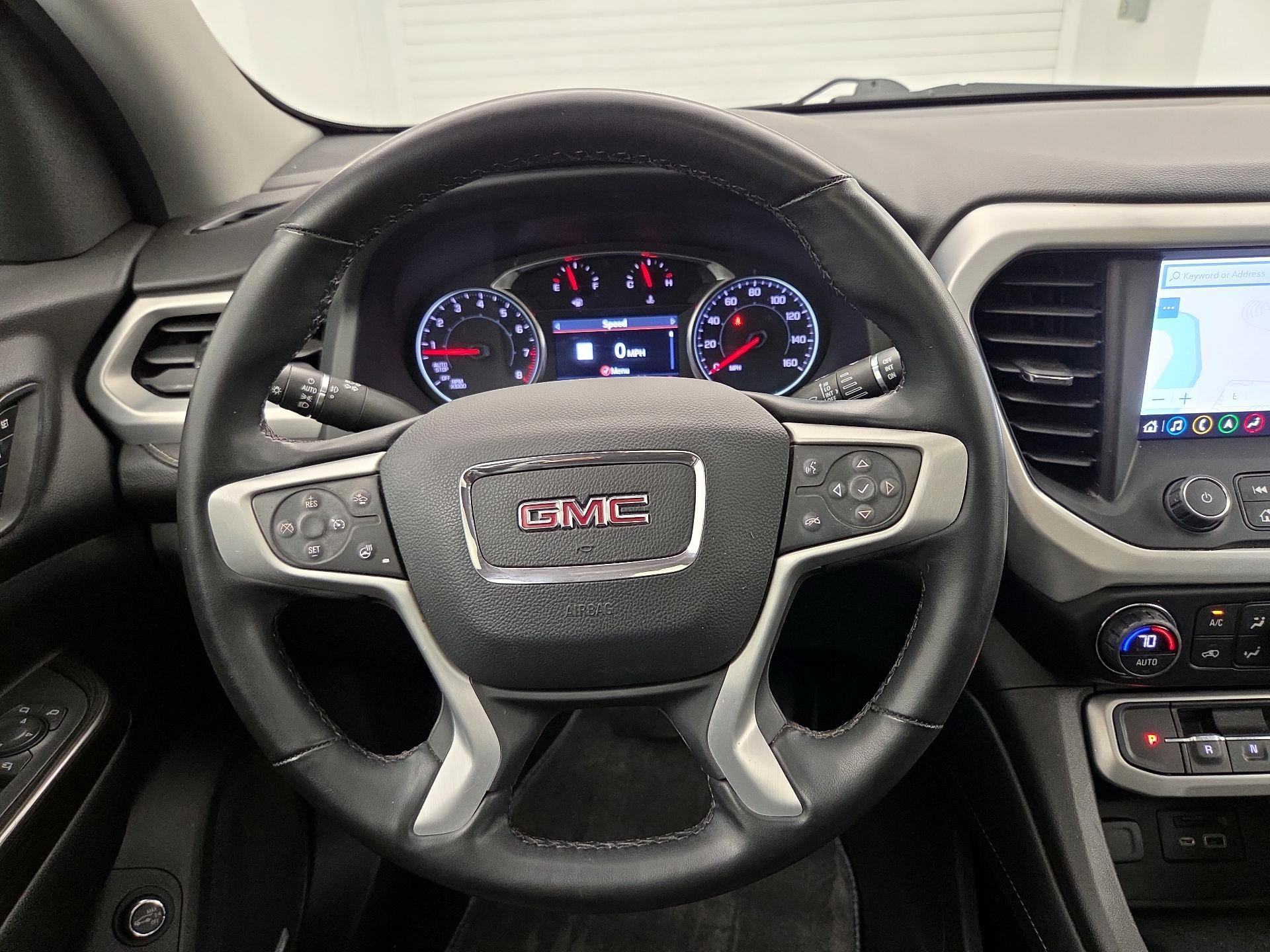 Thumbnail: 2023 GMC Acadia - 10