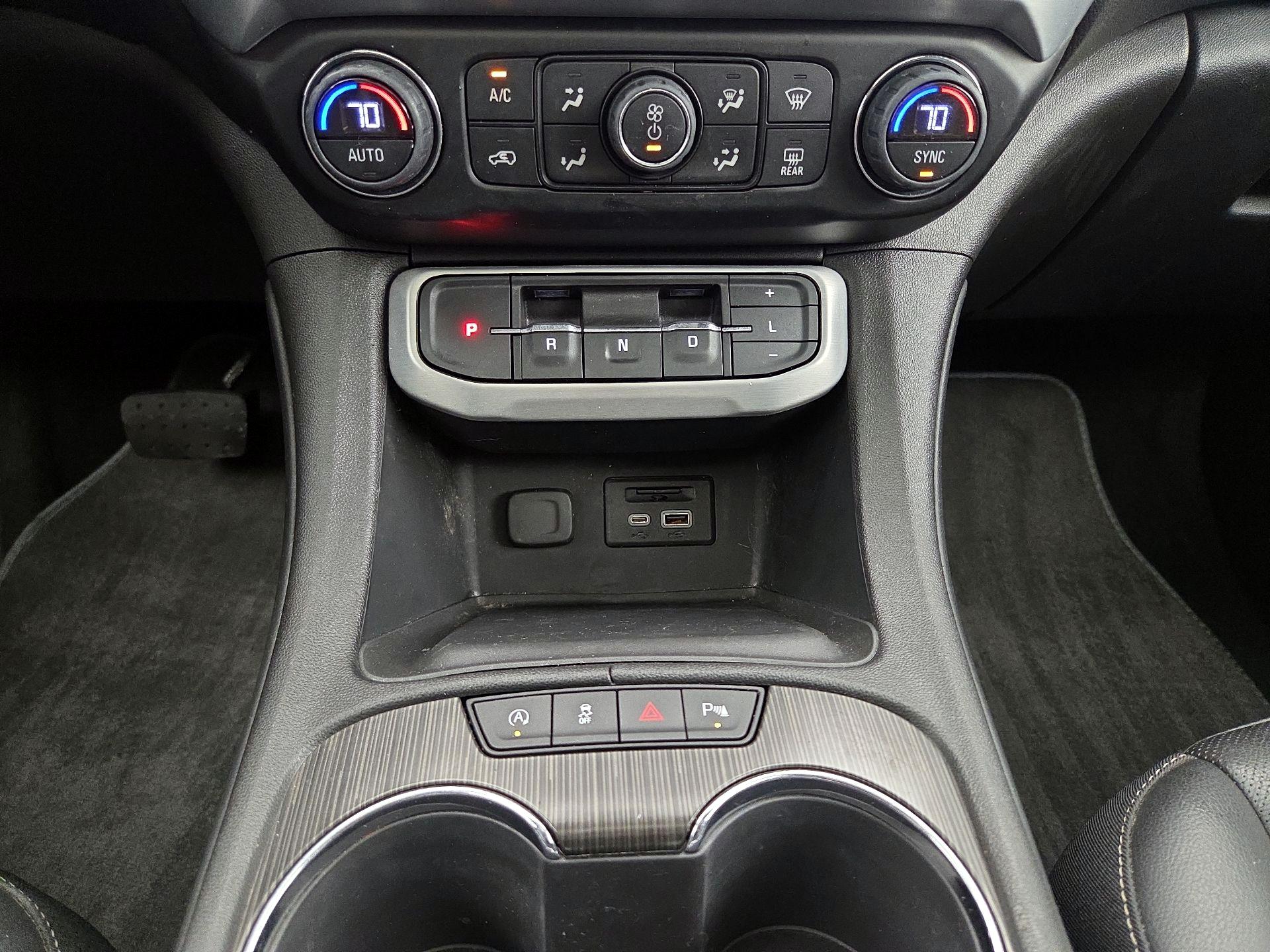Thumbnail: 2023 GMC Acadia - 18