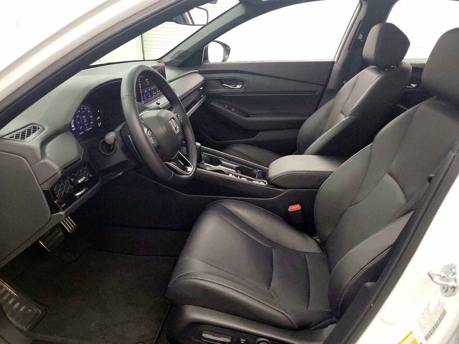 2025 Honda Accord Hybrid Sport-L - Photo 10