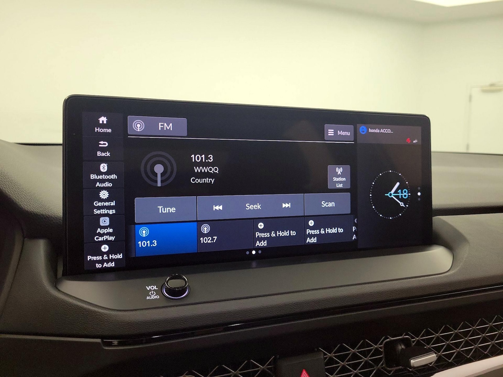 2025 Honda Accord Hybrid Sport-L - Photo 13