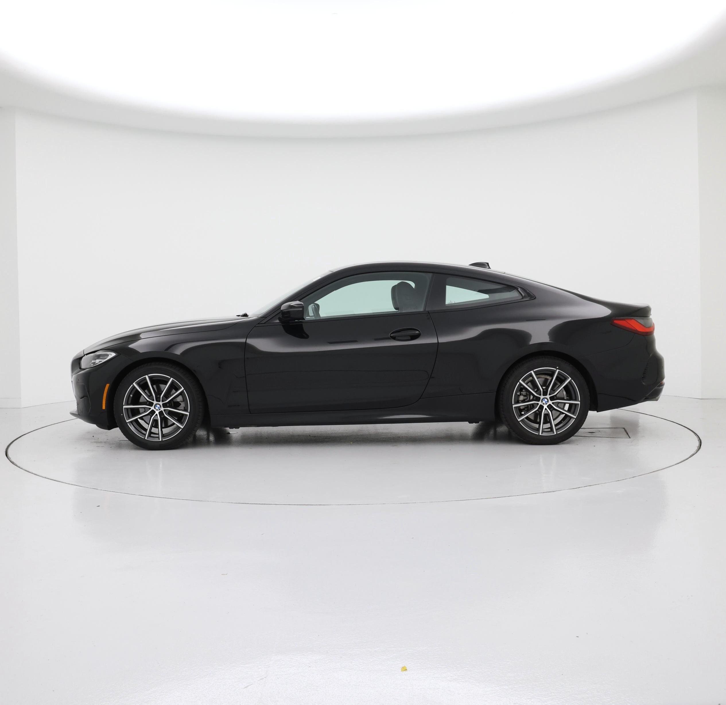 Thumbnail: 2023 BMW 4 Series - 3